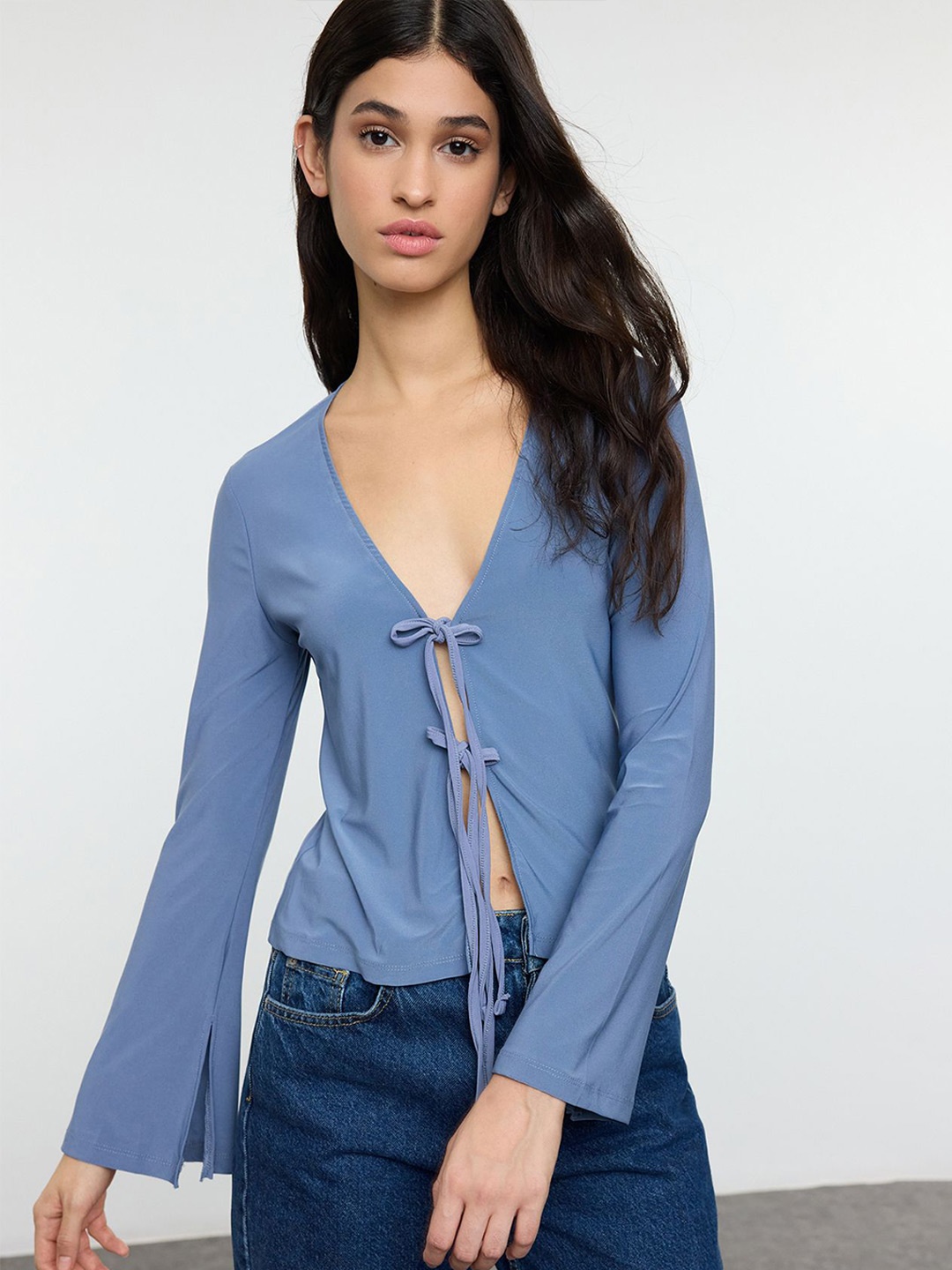 

Trendyol Bell Sleeve Top, Na
