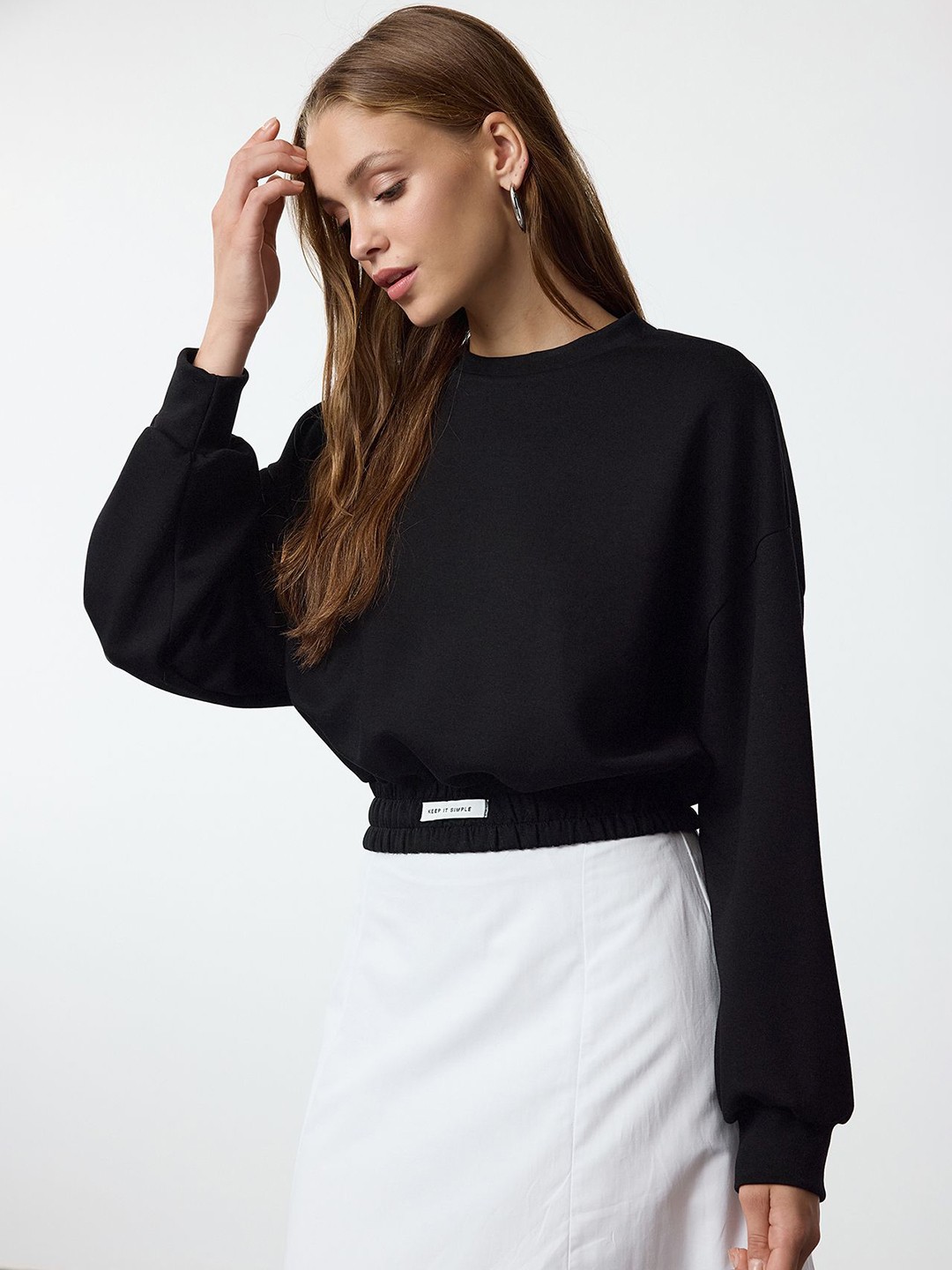 

Trendyol Women Round Neck Pullover Sweatshirt, Black