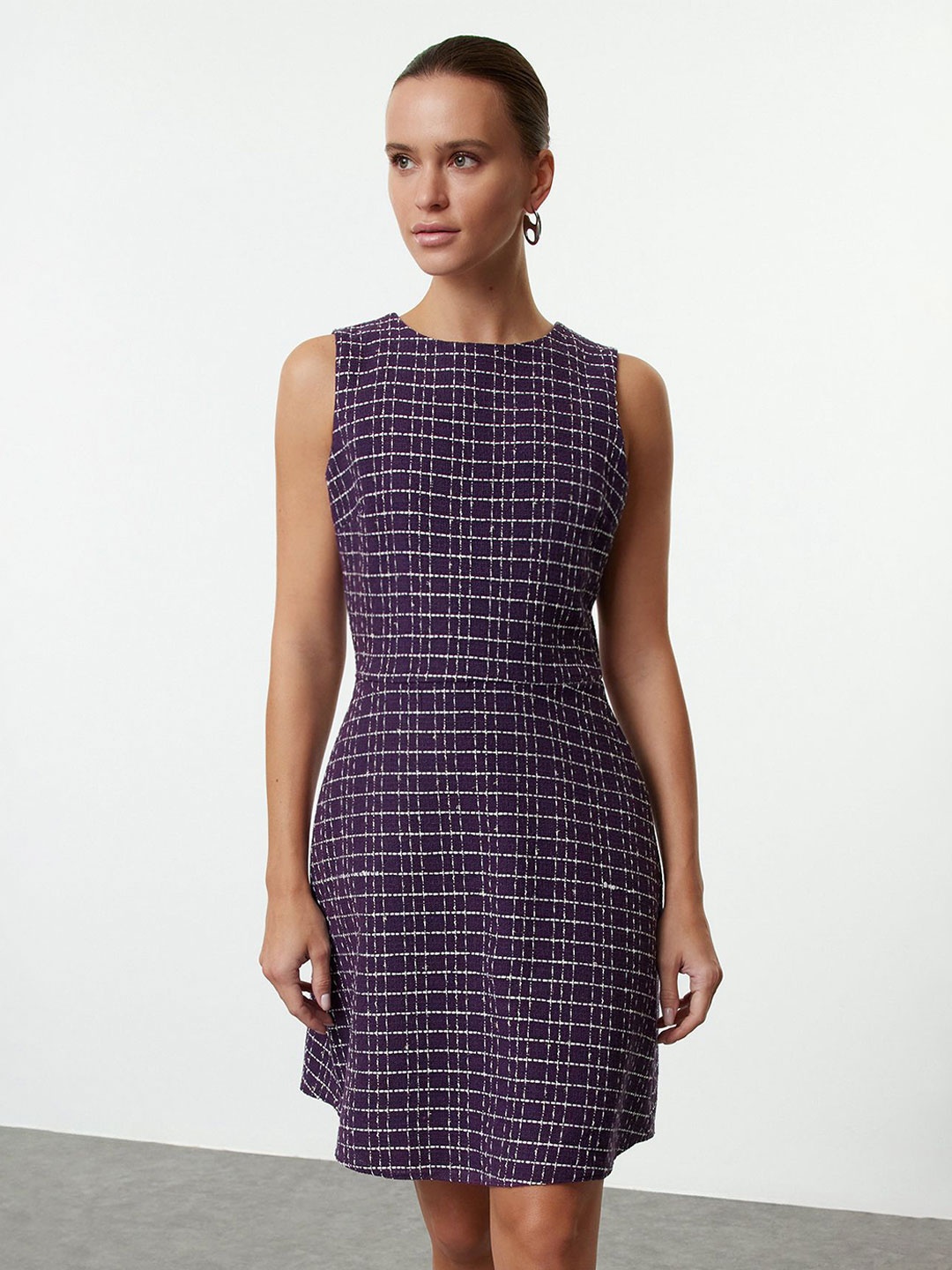 

Trendyol Sleeveless Checked Sheath Dress, Purple