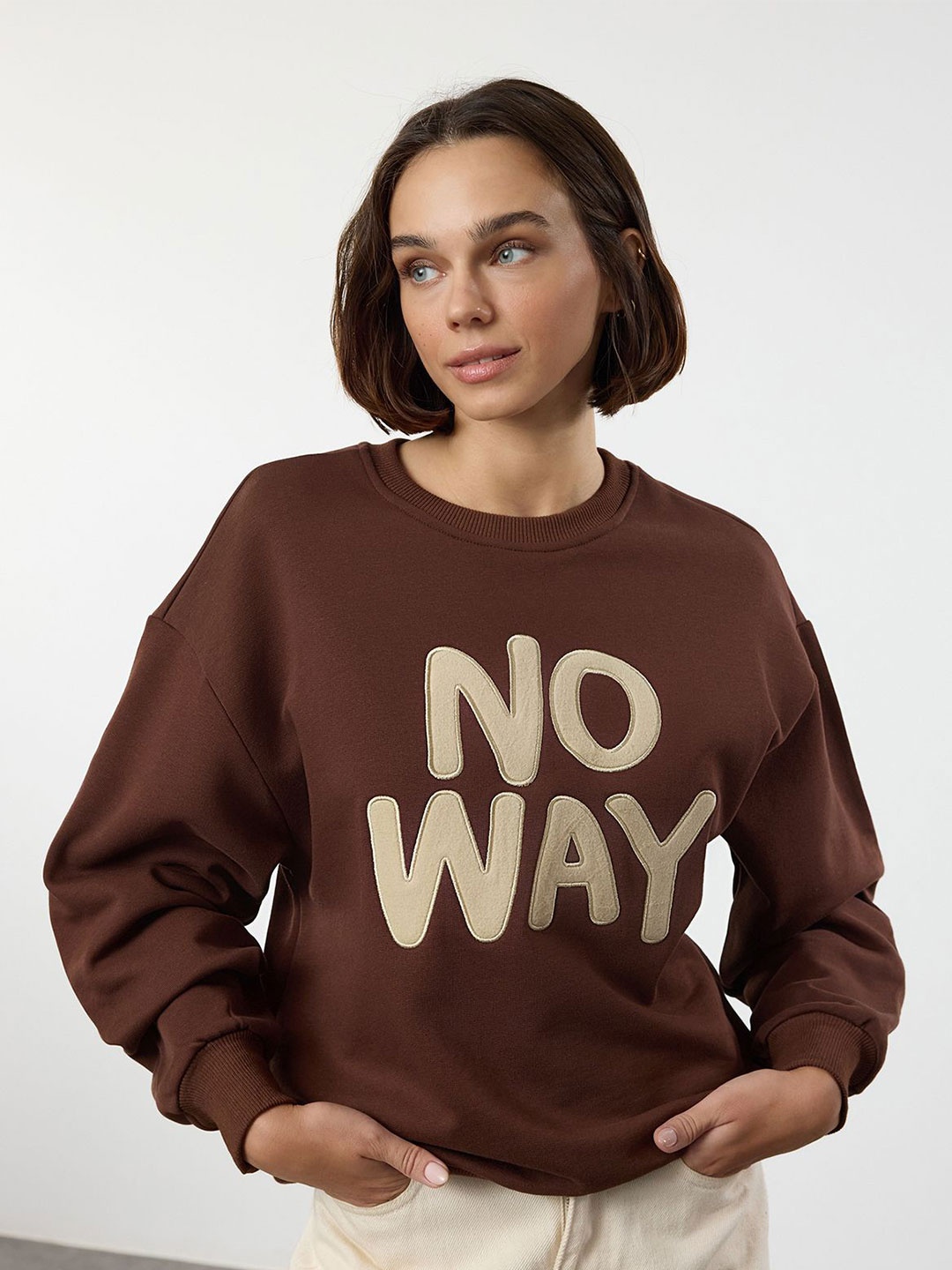 

Trendyol Women Printed Sweatshirt, Na