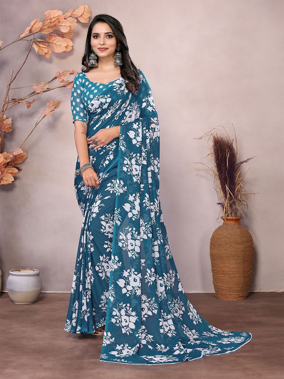 

Moda Rapido Floral Printed Saree, Blue