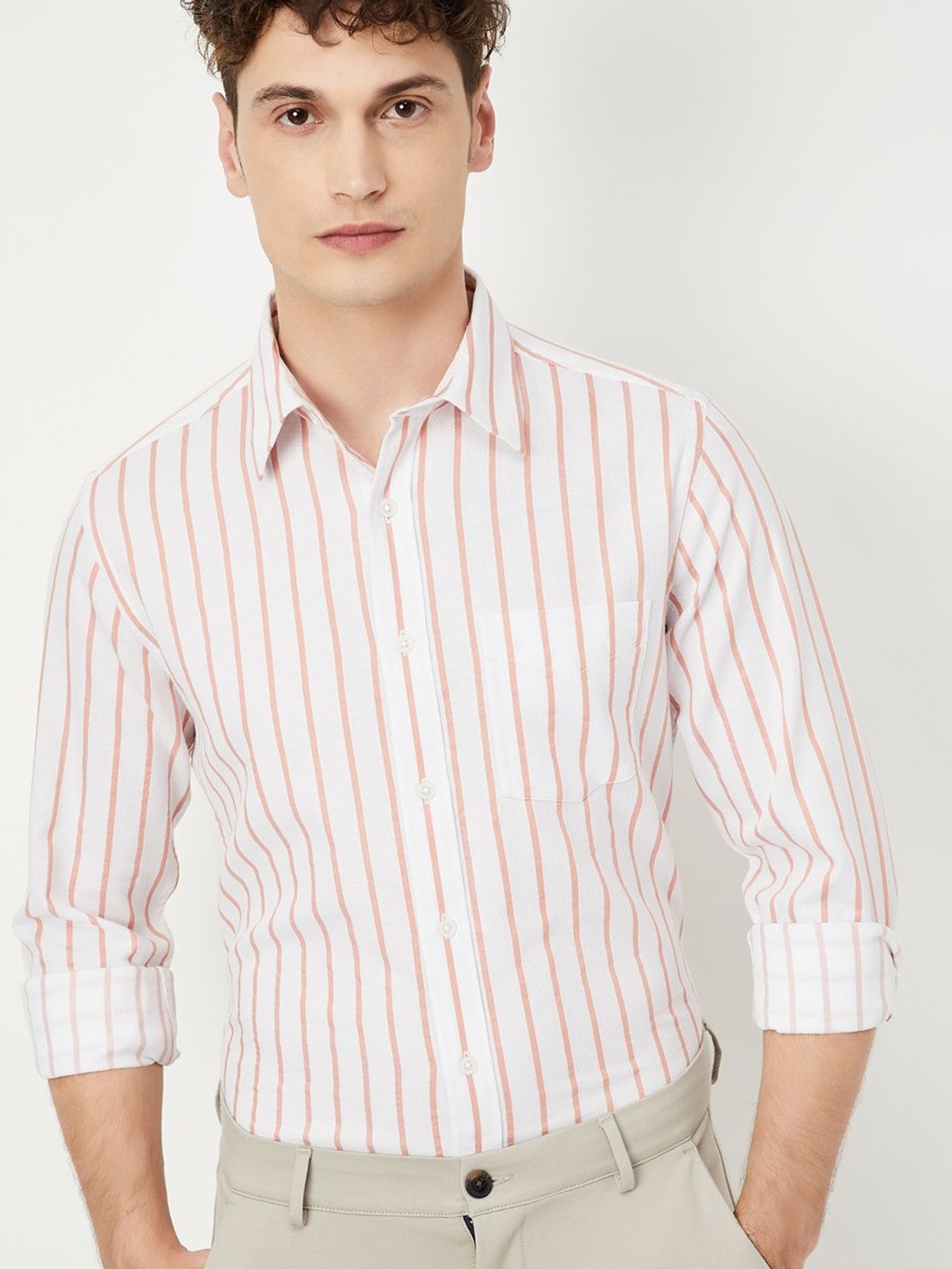 

max Men Spread Collar Vertical Striped Cotton Casual Shirt, Pink