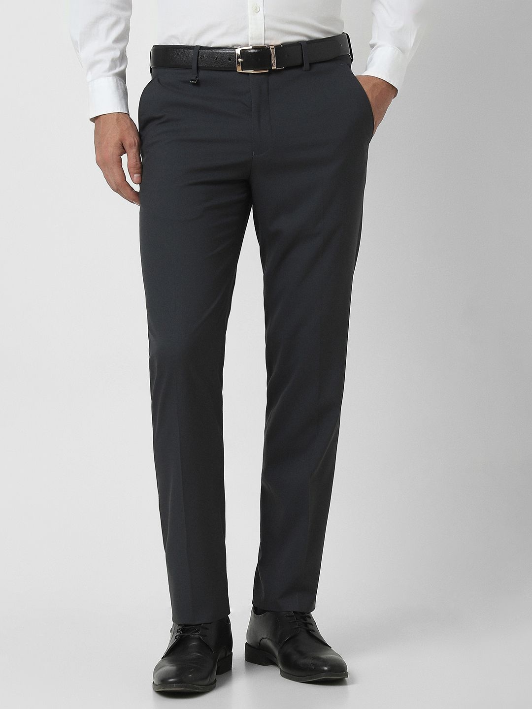 

Van Heusen Men Slim Fit Trousers, Charcoal