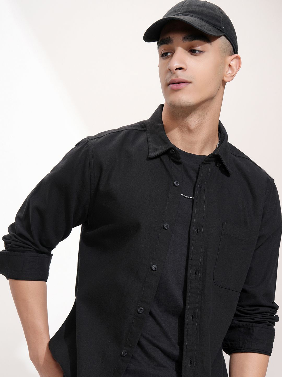 

HIGHLANDER Men Button-Down Collar Solid Cotton Casual Shirt, Black