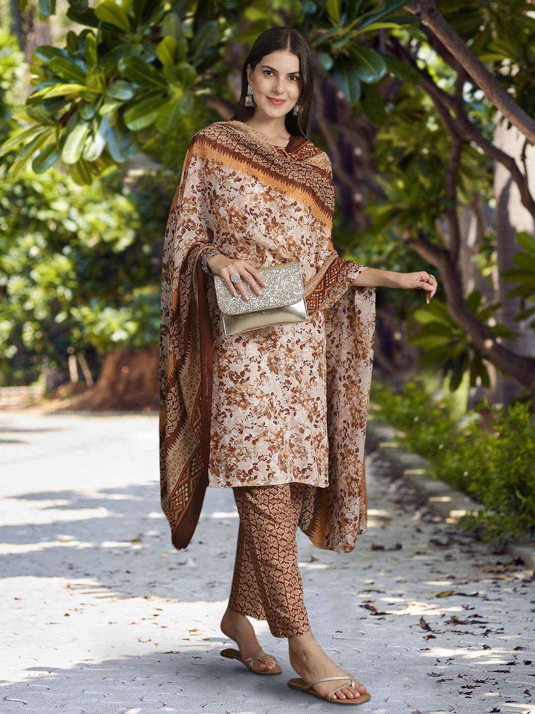 

Moda Rapido Floral Printed Round Neck Straight Kurta With Trouser And Dupatta, Brown