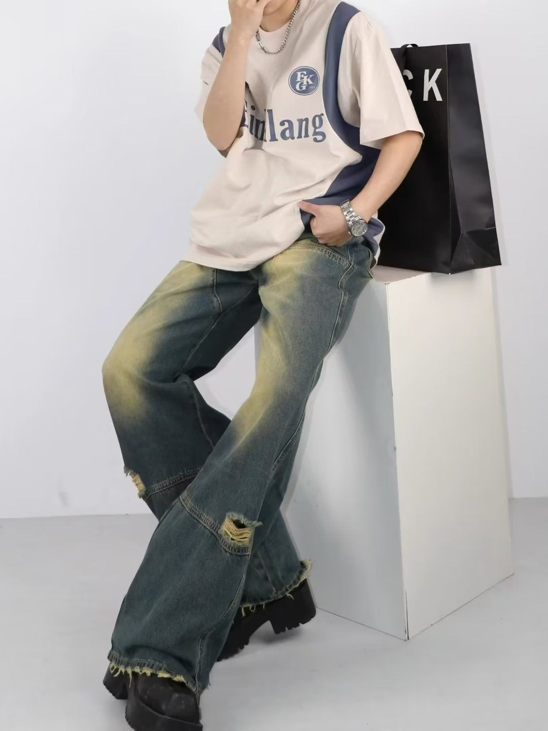 

StyleCast Men Bootcut Mid-Rise Low Distress Heavy Fade Jeans, Blue