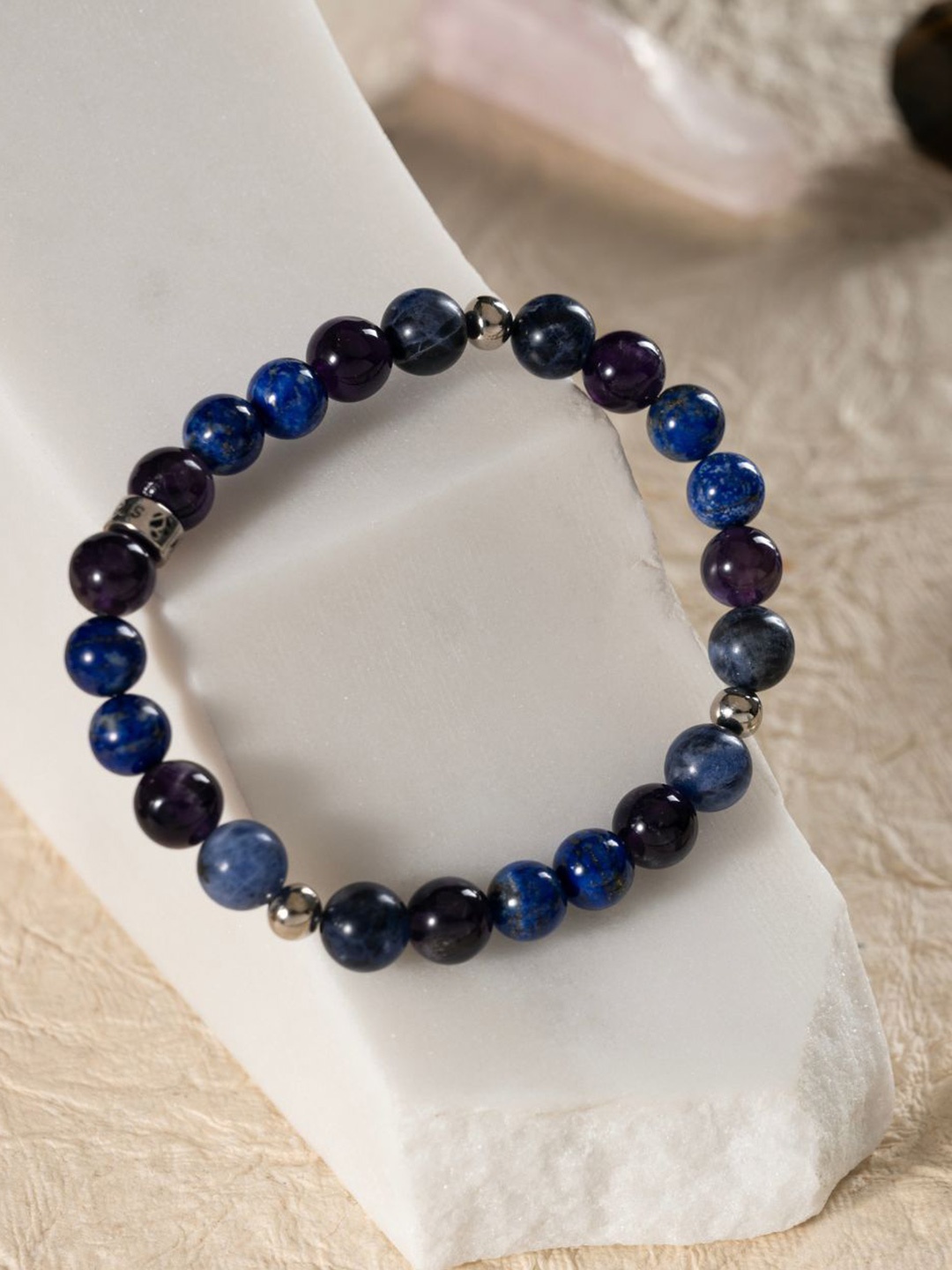 

Stone Story By Shruti Men 925 Sterling Silver Rhodium-Plated Amethyst Elasticated Bracelet