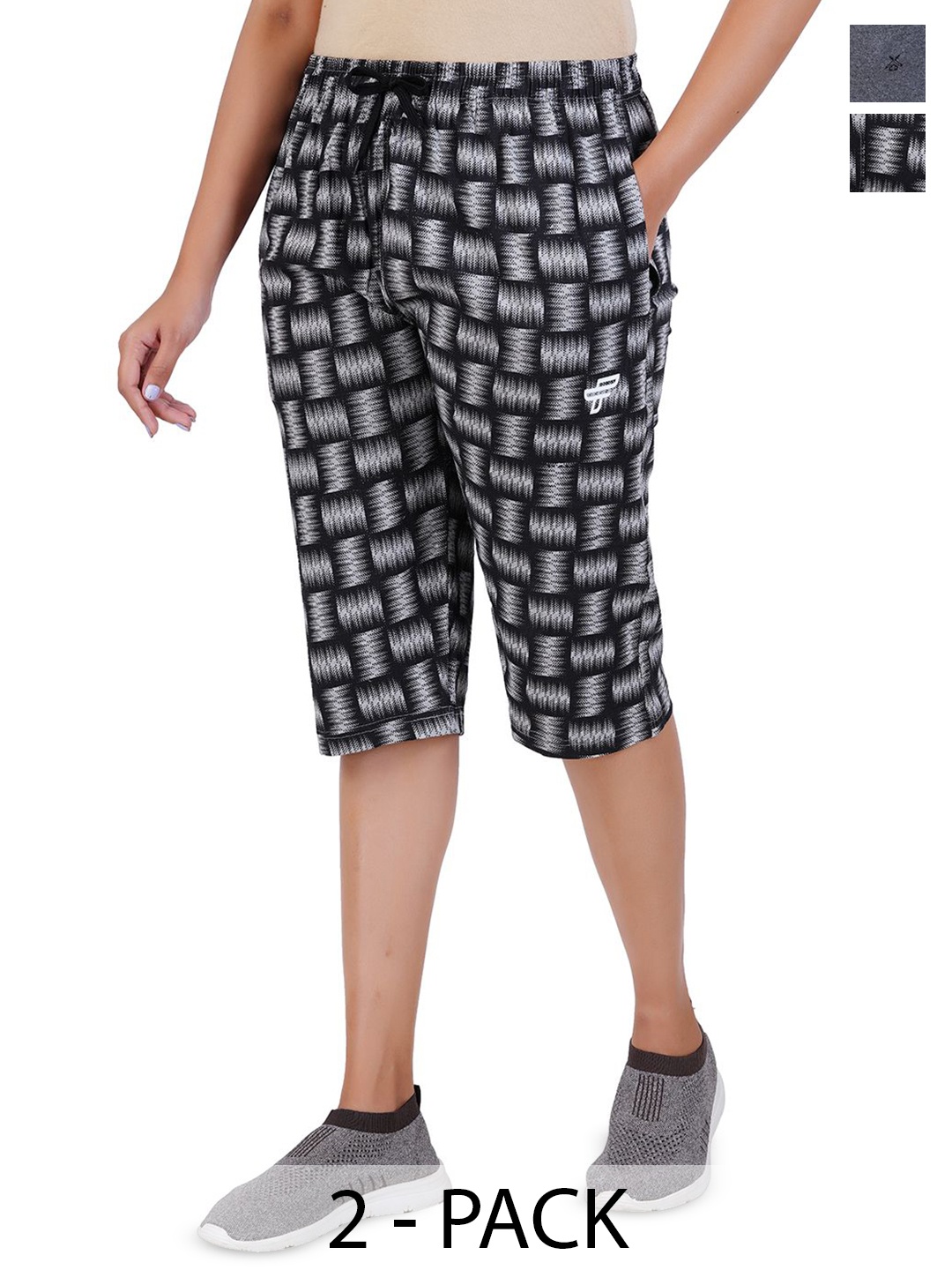 

FEEL TRACK Women Printed Capris, Grey