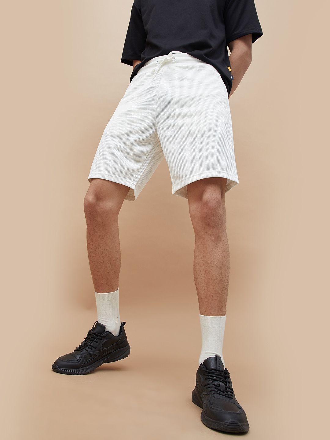 

Kappa Men Regular Fit Shorts, Off white