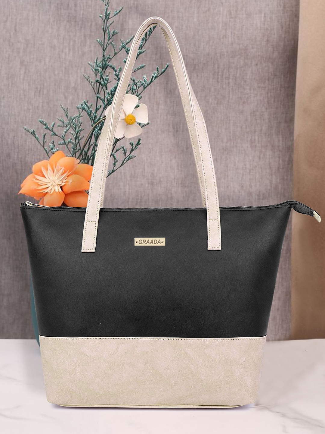 

GRAADA Women Colourblocked Structured Leather Shoulder Bag, Black