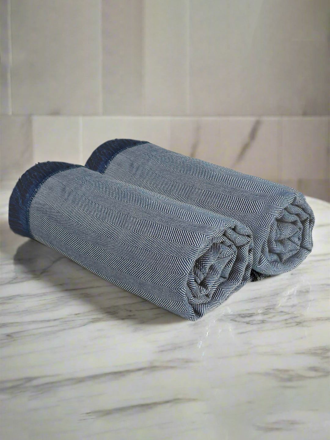 

Heelium Navy Blue 2 Pieces Striped Printed Bamboo 250 GSM Bath Towels