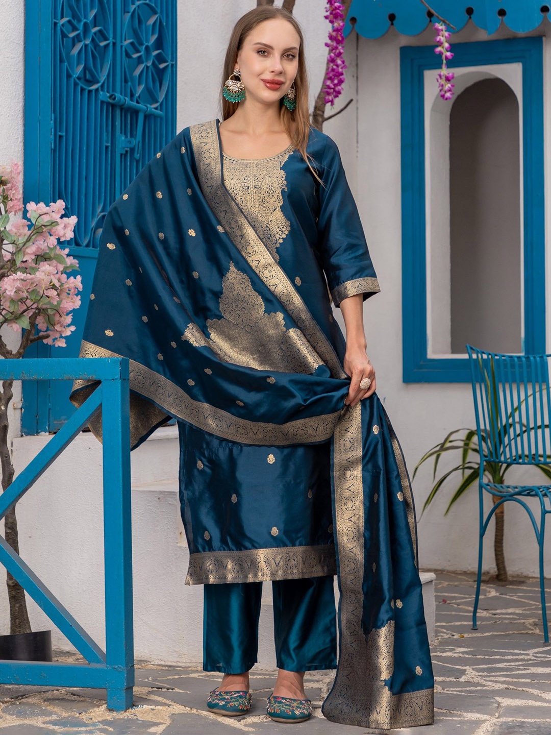 

LeeliPeeri Designer Women Regular Kurti with Trousers & With Dupatta, Blue