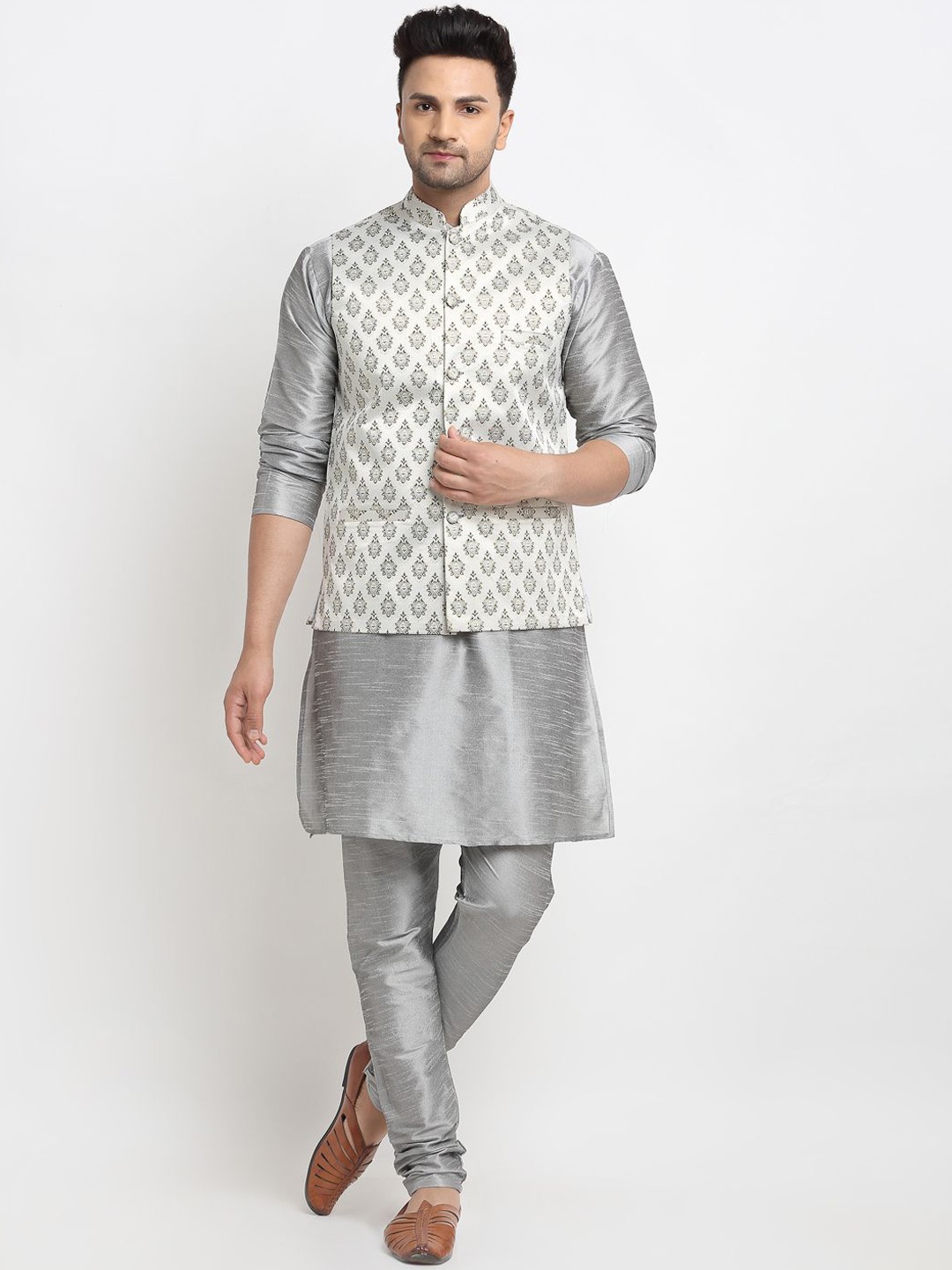 

Kaifoo Mandarin Collar Long Sleeves Straight Kurta with Churidar & Nehru Jacket, Grey