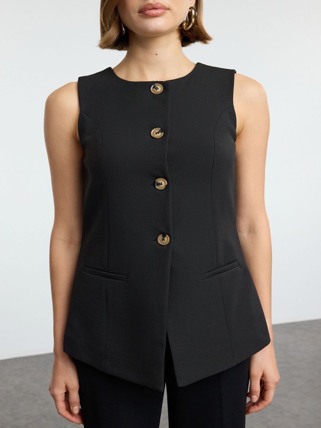 

Trendyol Siyah Round Neck Sleeveless Woven Waistcoat, Black