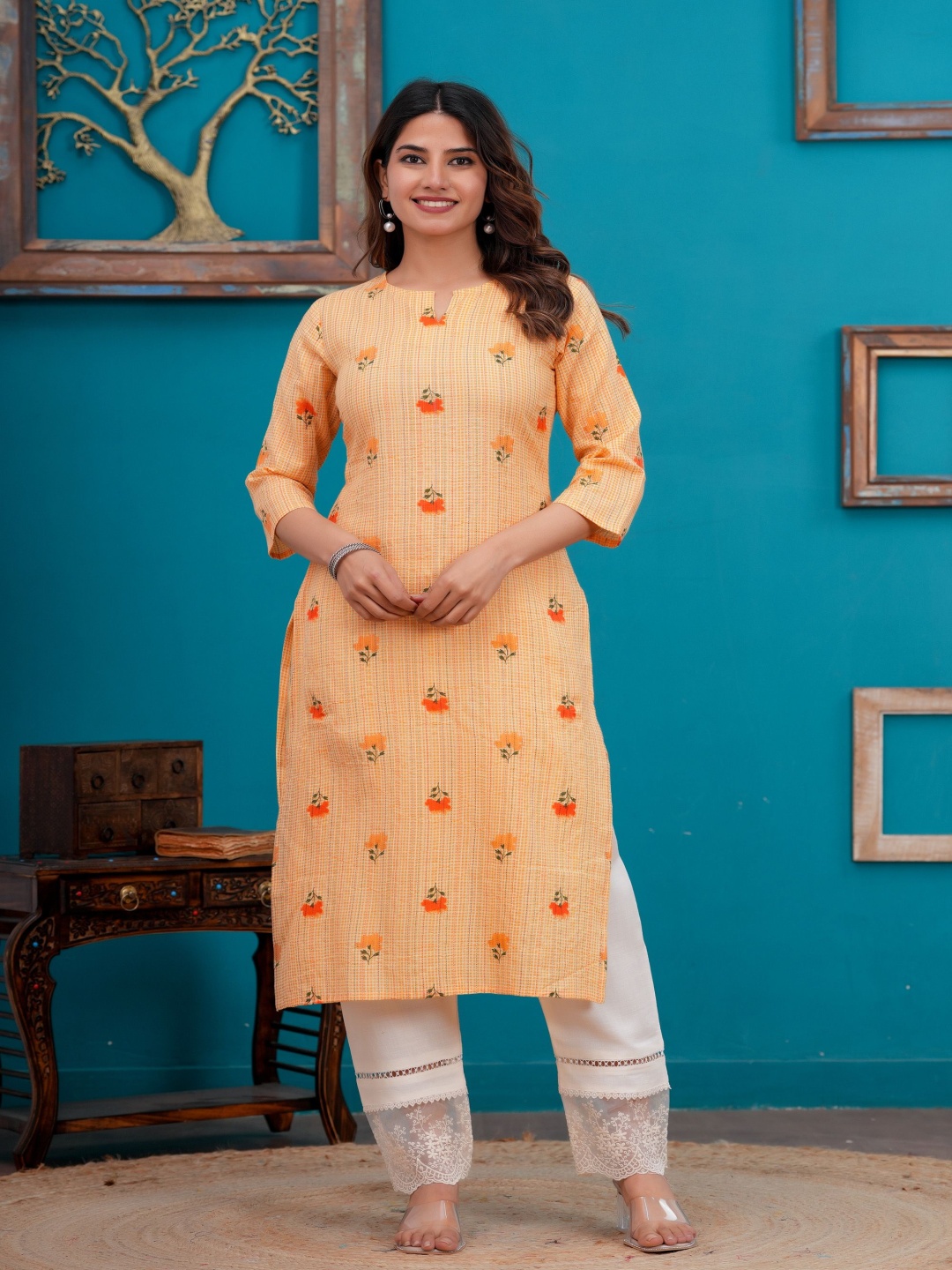 

Nayo Floral Printed Notch Neck Pure Cotton Straight Kurta, Orange