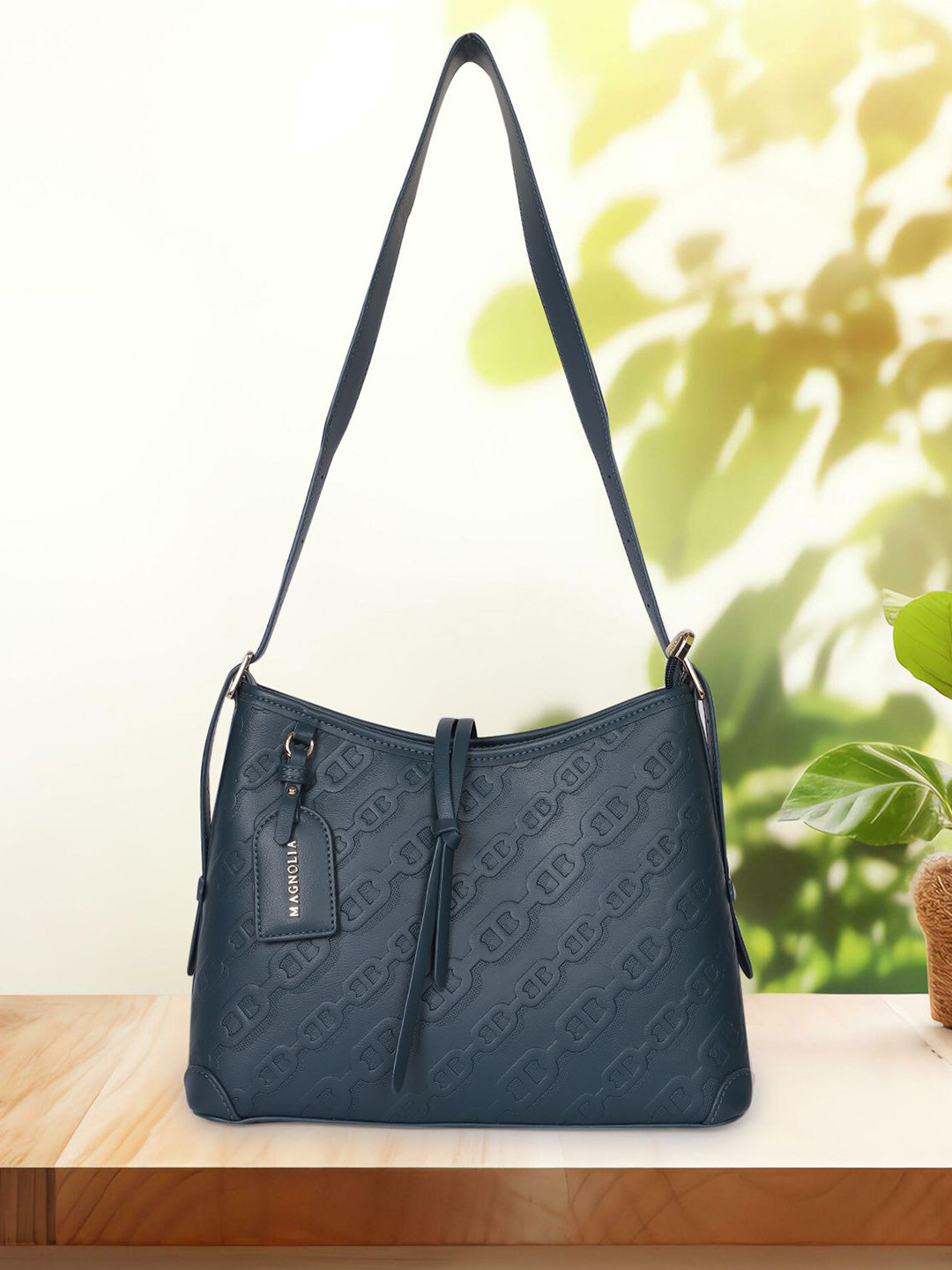 

MAGNOLIA Textured PU Structured Handheld Bag, Blue