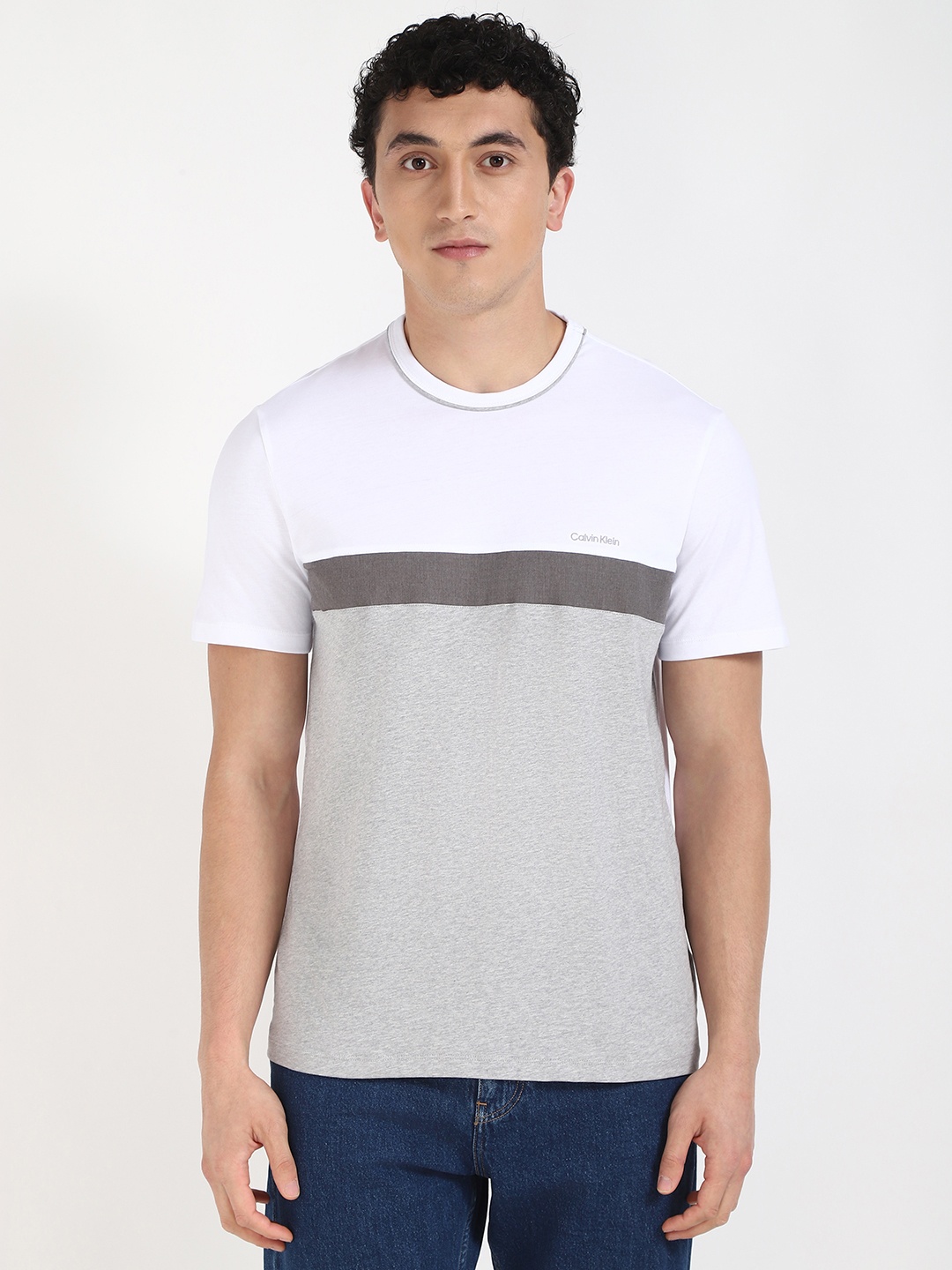 

Calvin Klein Jeans Men Pockets T-shirt, Grey