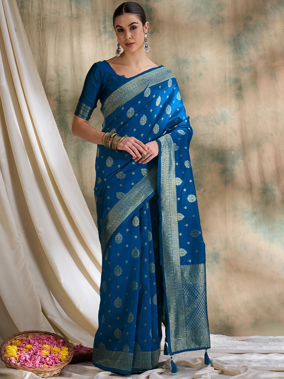 

Maroosh Ethnic Motifs Zari Banarasi Saree, Blue