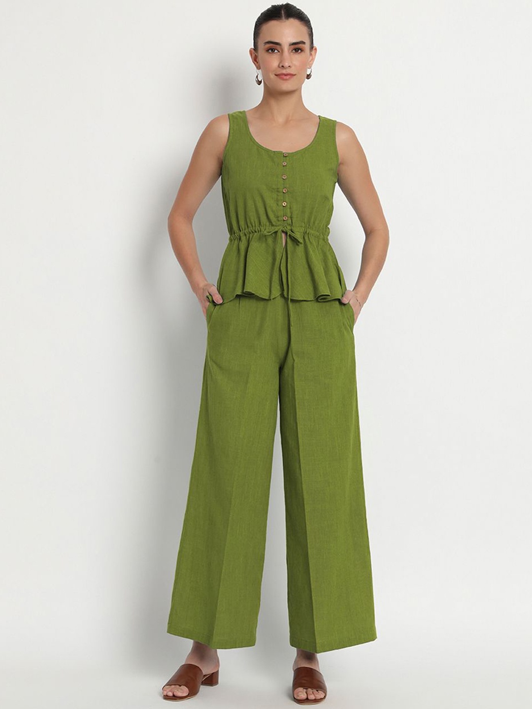 

Thevasa Sleeveless Round Neck Pure Cotton Top And Trouser, Green