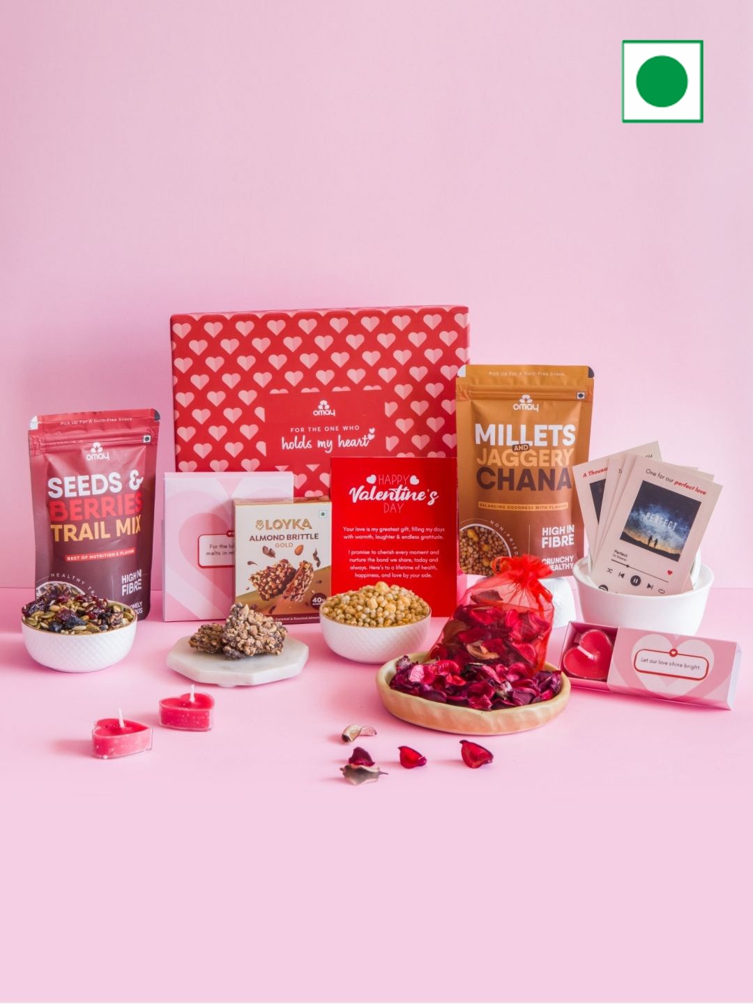 

Omay Foods Blooming Love Valentine's Gift -900g, Red