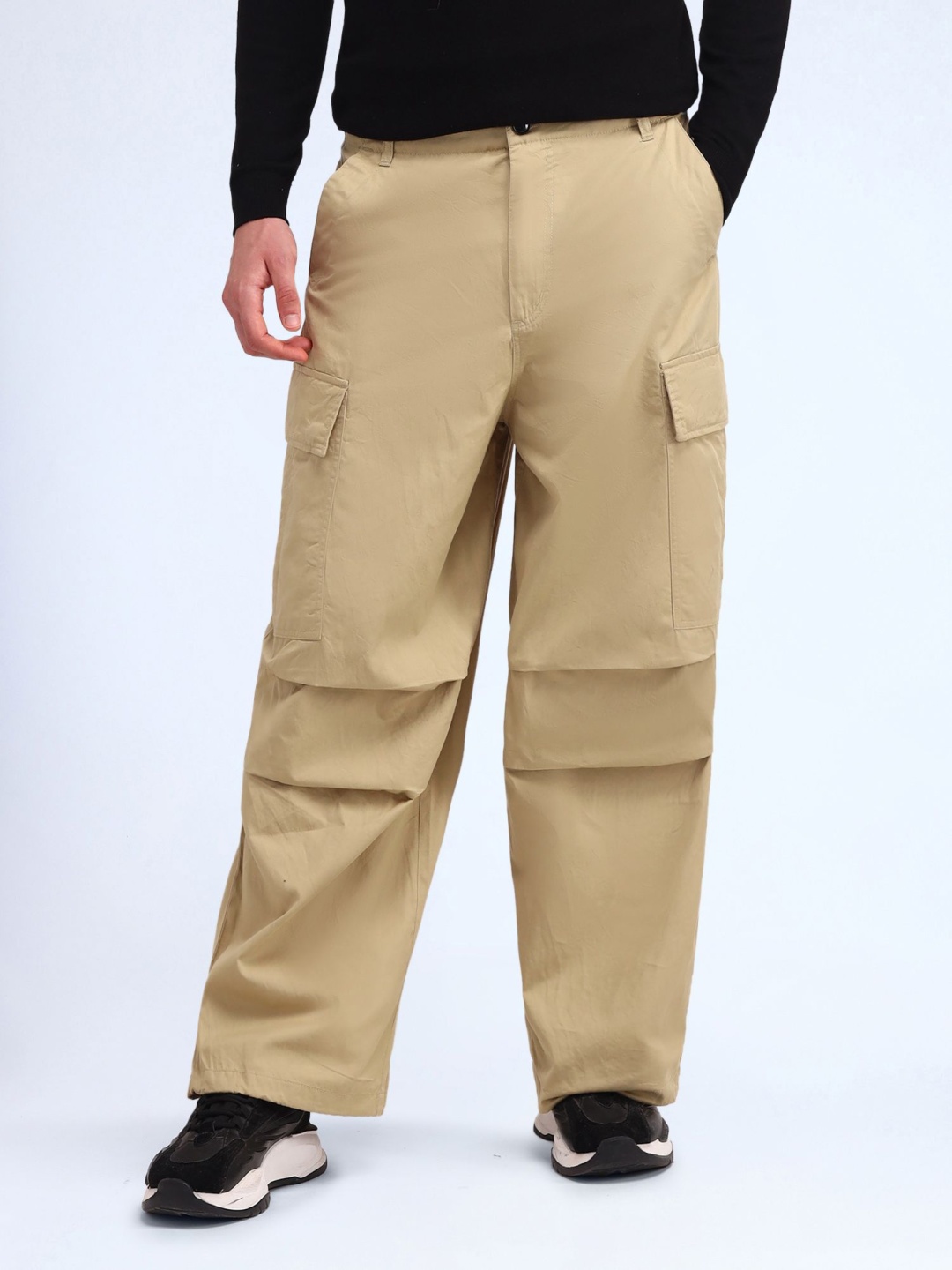 

Flying Machine Men Loose Fit Mid-Rise Pure Cotton Cargos Trouser, Khaki
