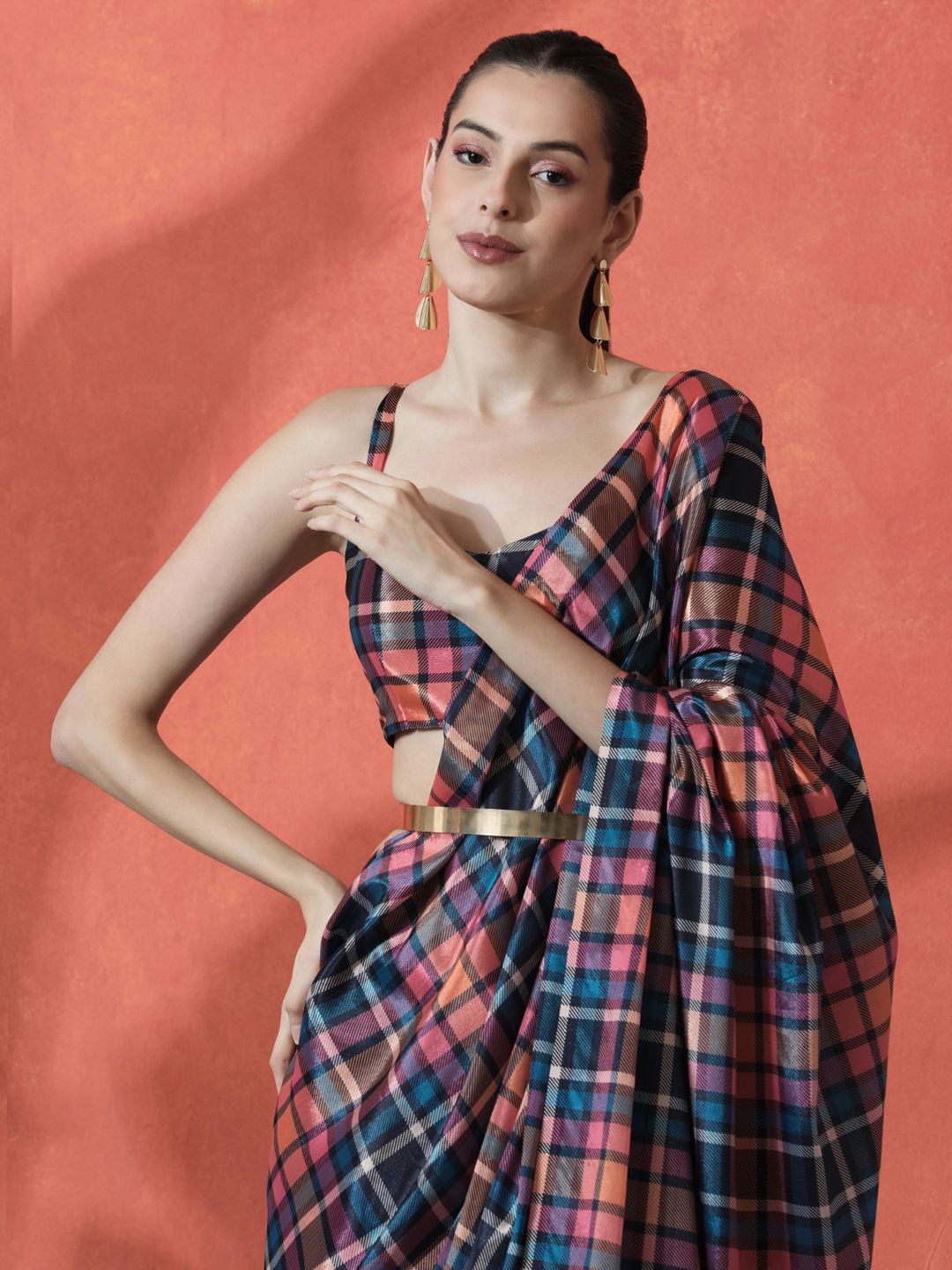 

Sangria Ready to wear Satin Checked Digital Printed Saree, Pink