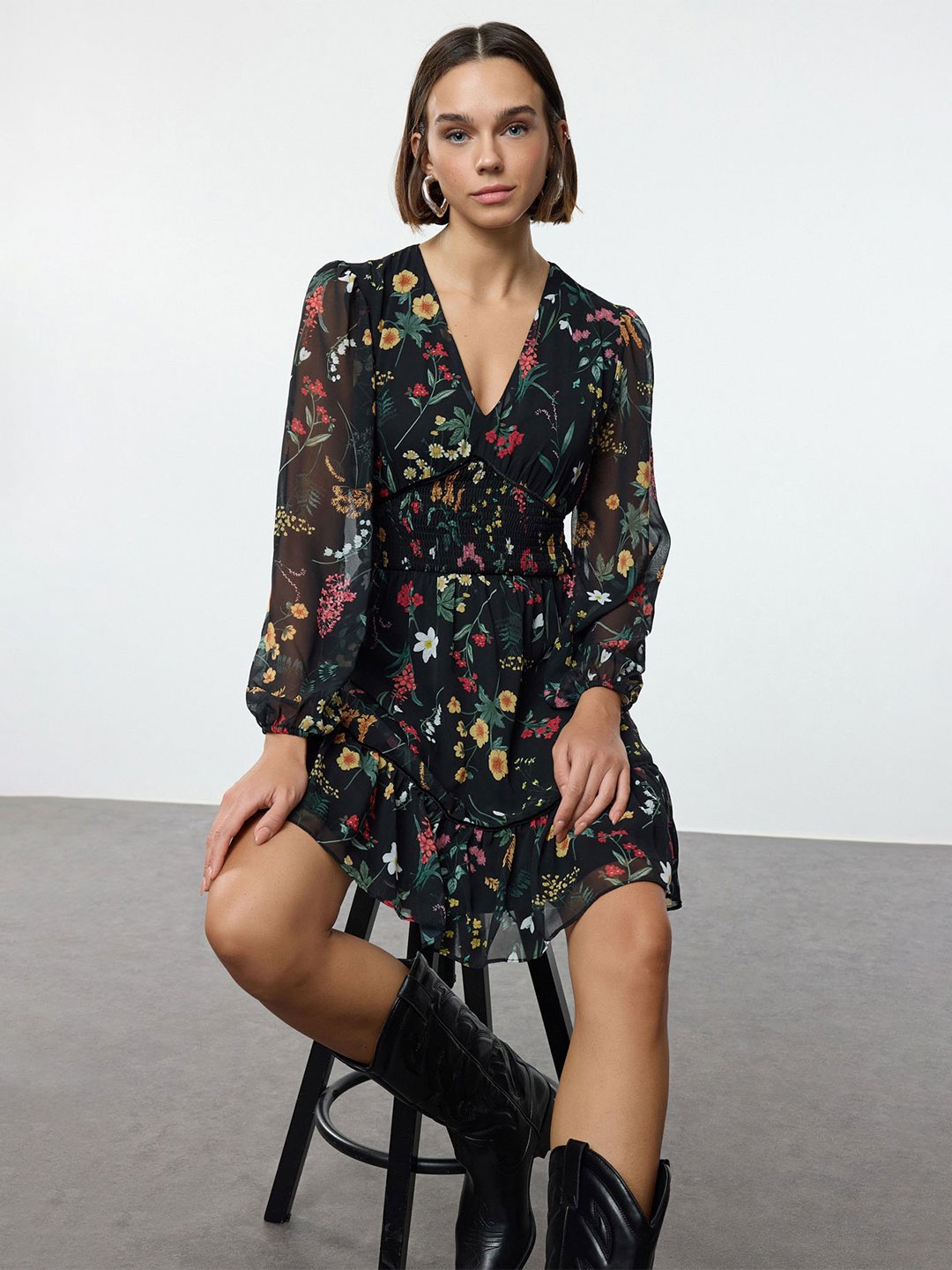 

Trendyol Women Floral Printed Empire Dress, Black