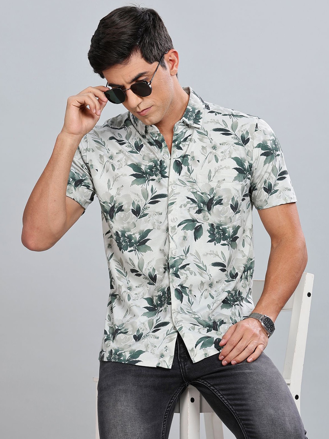 

BULLMER Men Standard Opaque Printed Casual Shirt, Olive