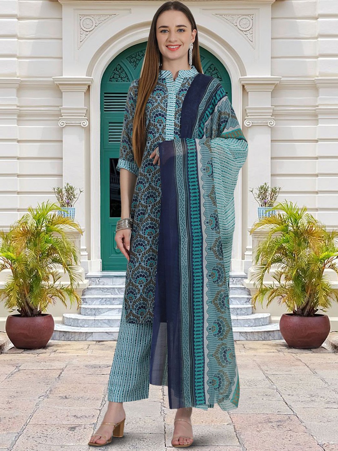 

Moda Rapido Floral Printed Round Neck Straight Kurta With Trouser And Dupatta, Green