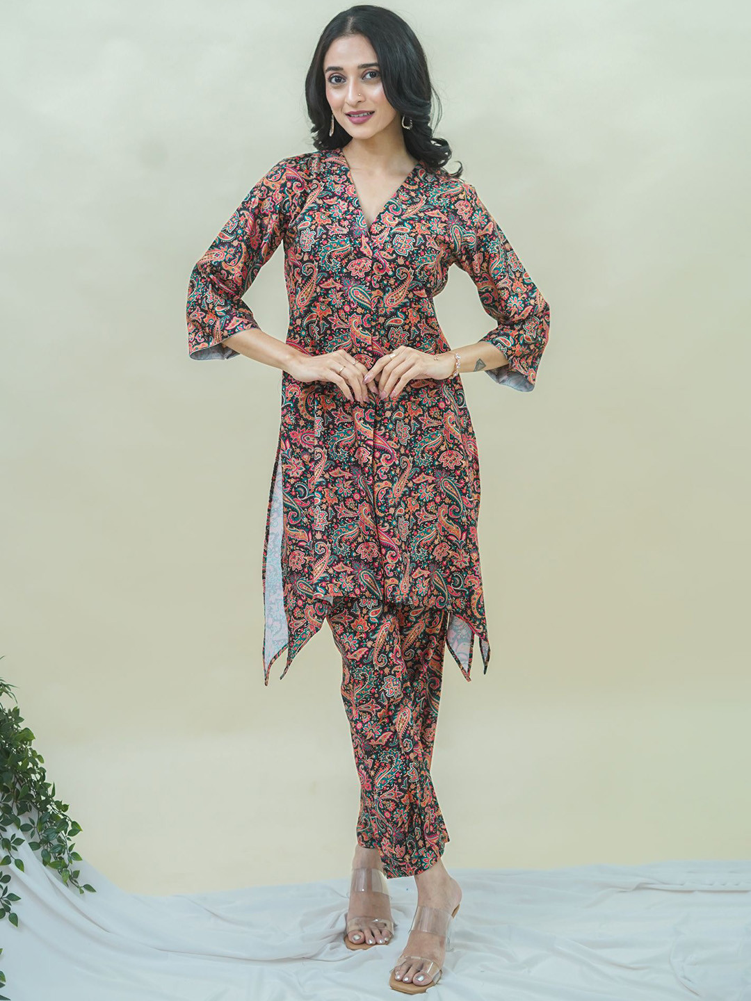 

GO BOUJEE Printed V Neck Top With Trousers Co-Ords, Black