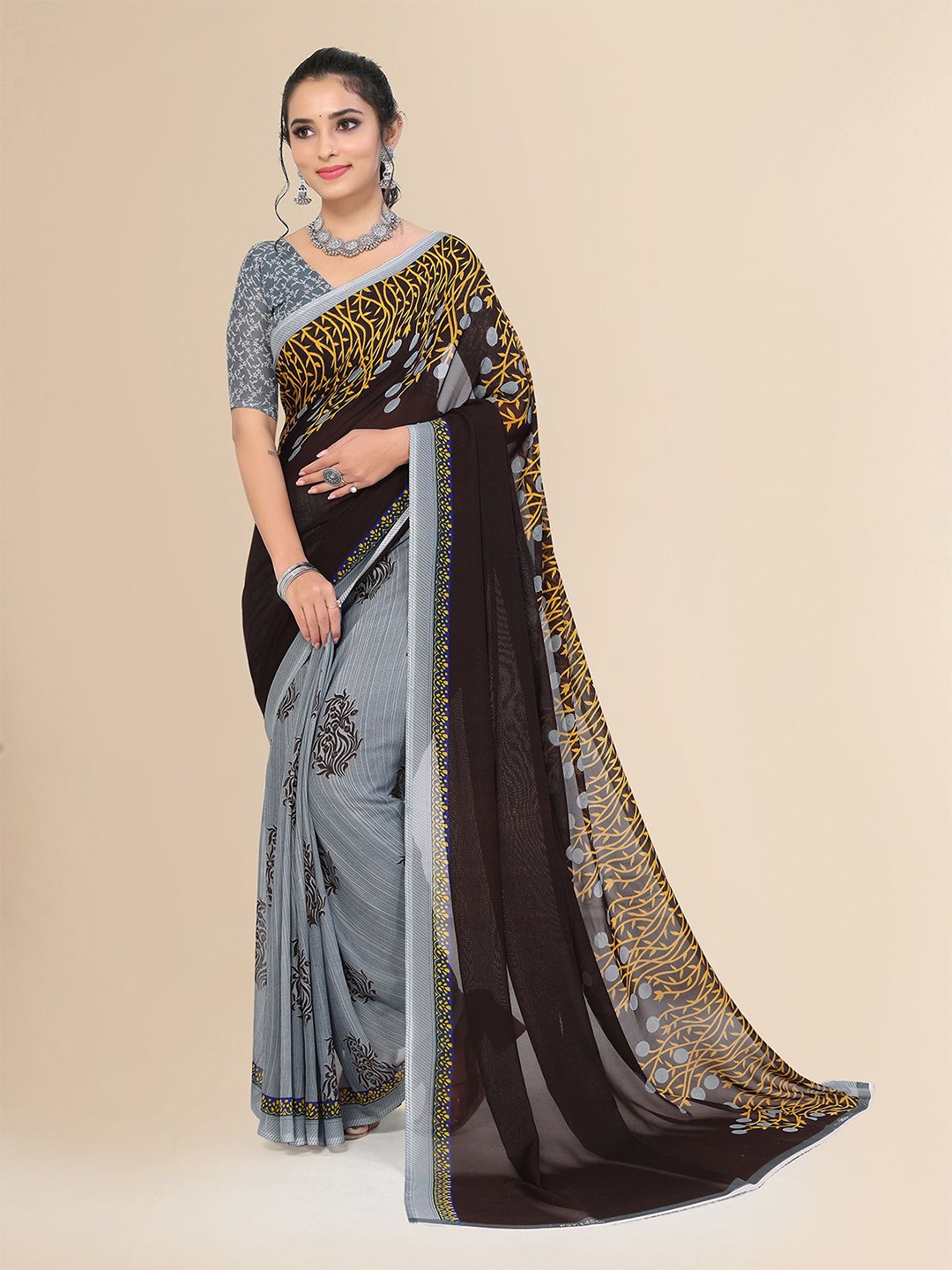 

Moda Rapido Floral Printed Saree, Brown