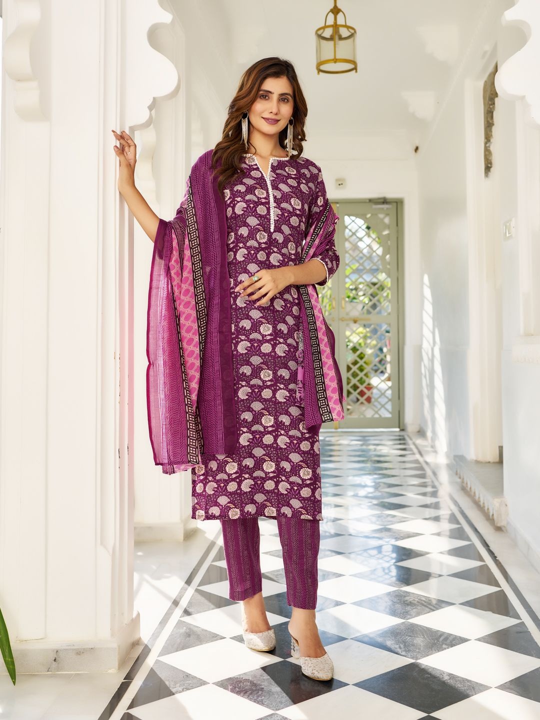 

Moda Rapido Floral Printed Notch-Neck Straight Kurta With Trousers And Dupatta, Burgundy