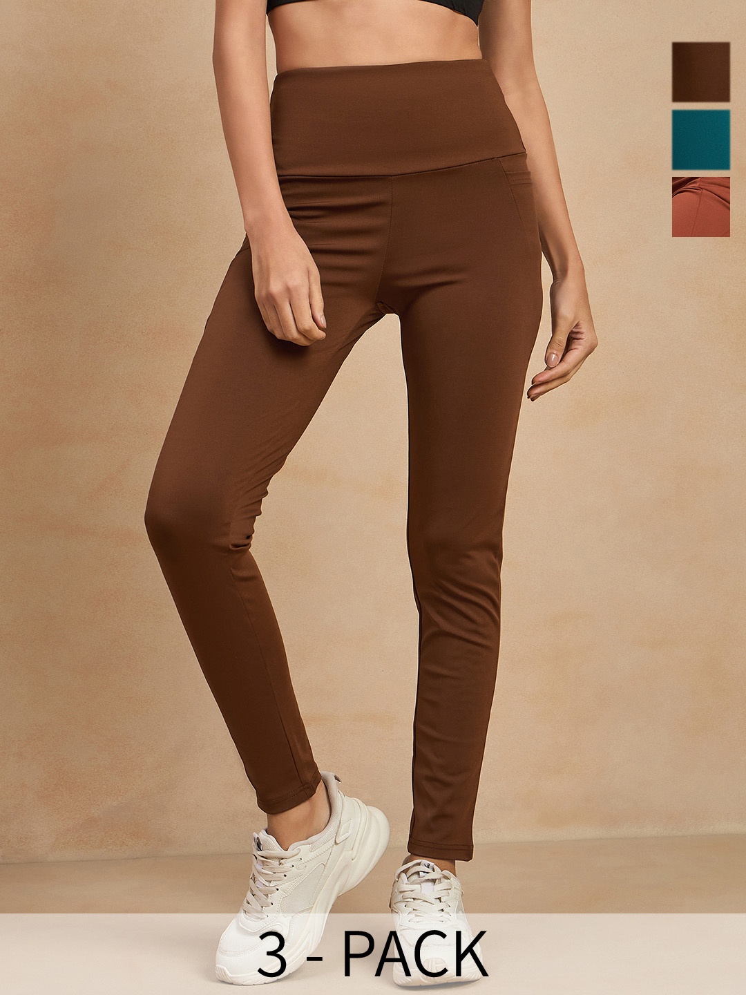 

COLOR CAPITAL Women Pack of 3 Antimicrobial Tights, Brown