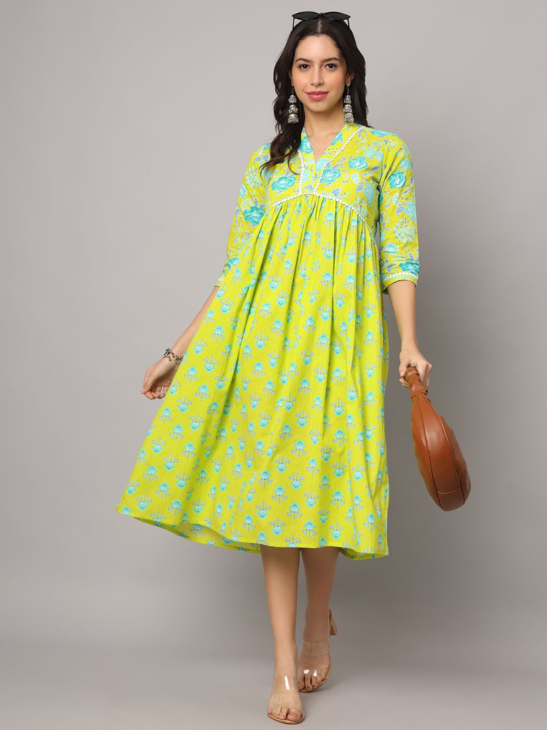 

SUBAGI FASHION Women Floral Print Fit & Flare Midi Dress, Yellow