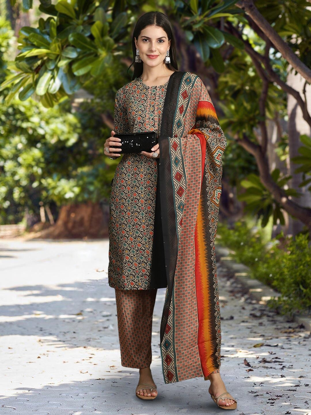 

Moda Rapido Ethnic Motifs Printed Round Neck Straight Kurta With Trousers & Dupatta, Black