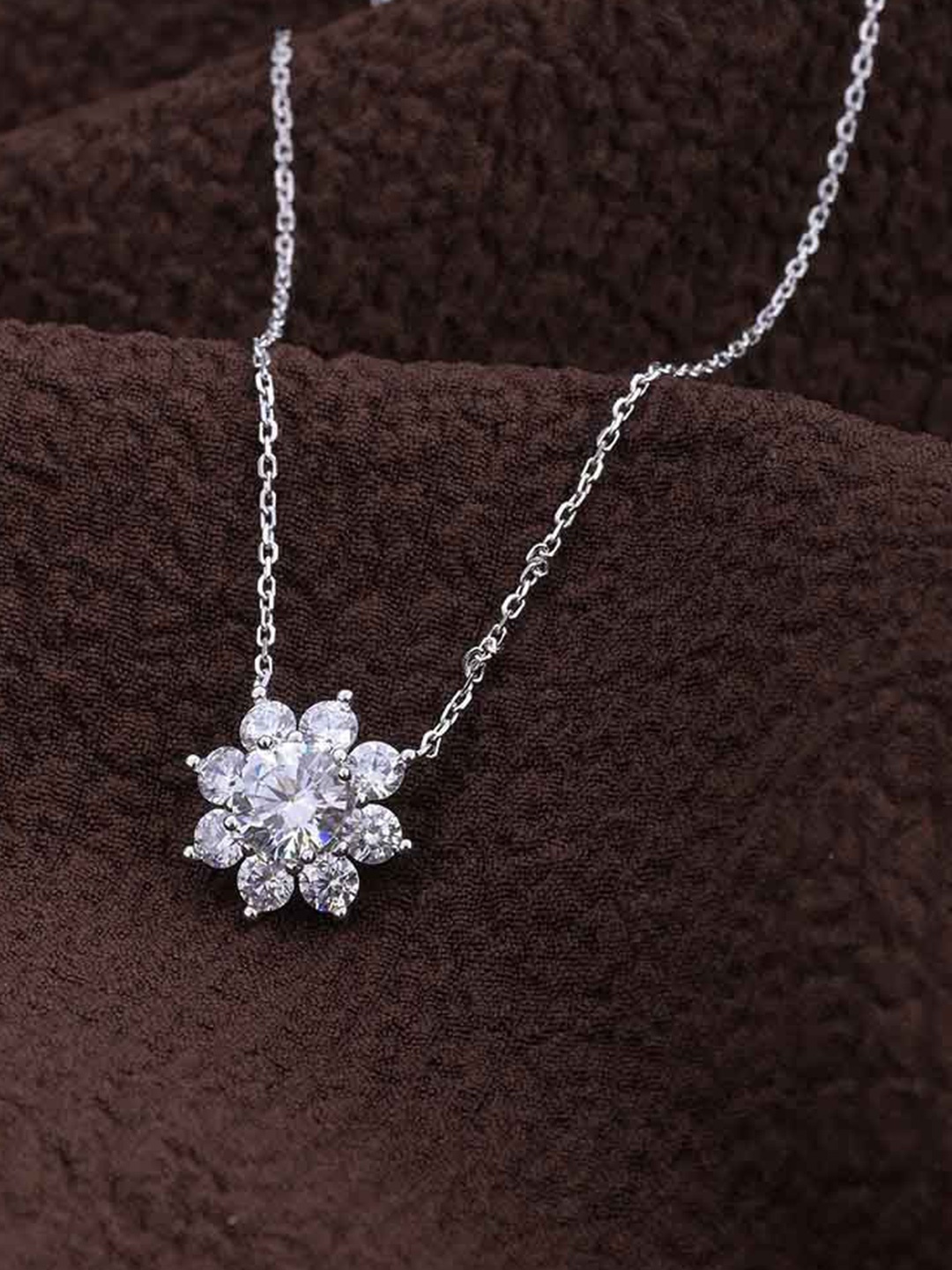 

PALMONAS 925 Sterling Silver-Plated CZ Studded Flower Solitaire Chain