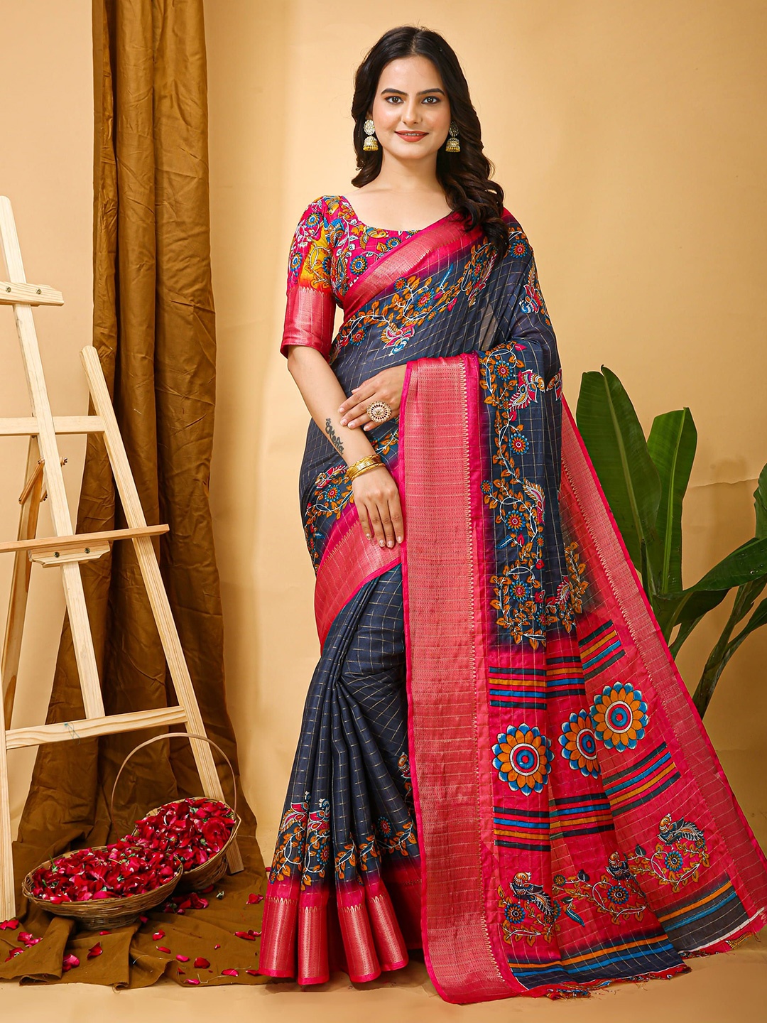 

KAYOMMI Kalamkari Printed Zari Woven Design Kanjeevaram Saree, Navy blue
