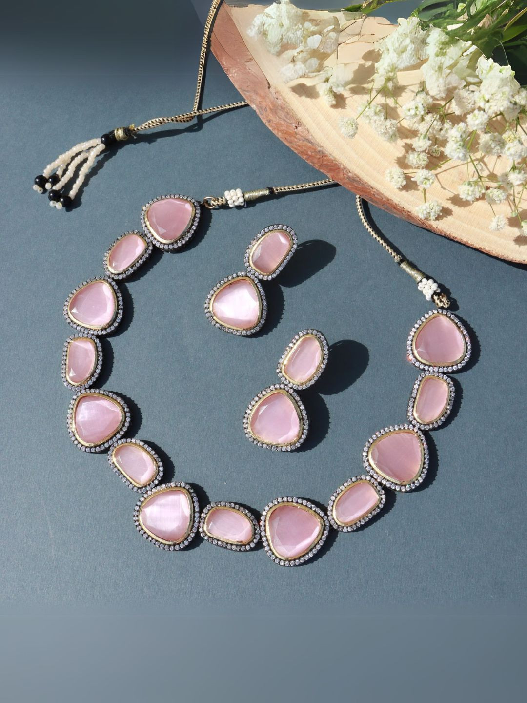 

I Jewels Gold-Plated Kundan Studded Jewellery Set