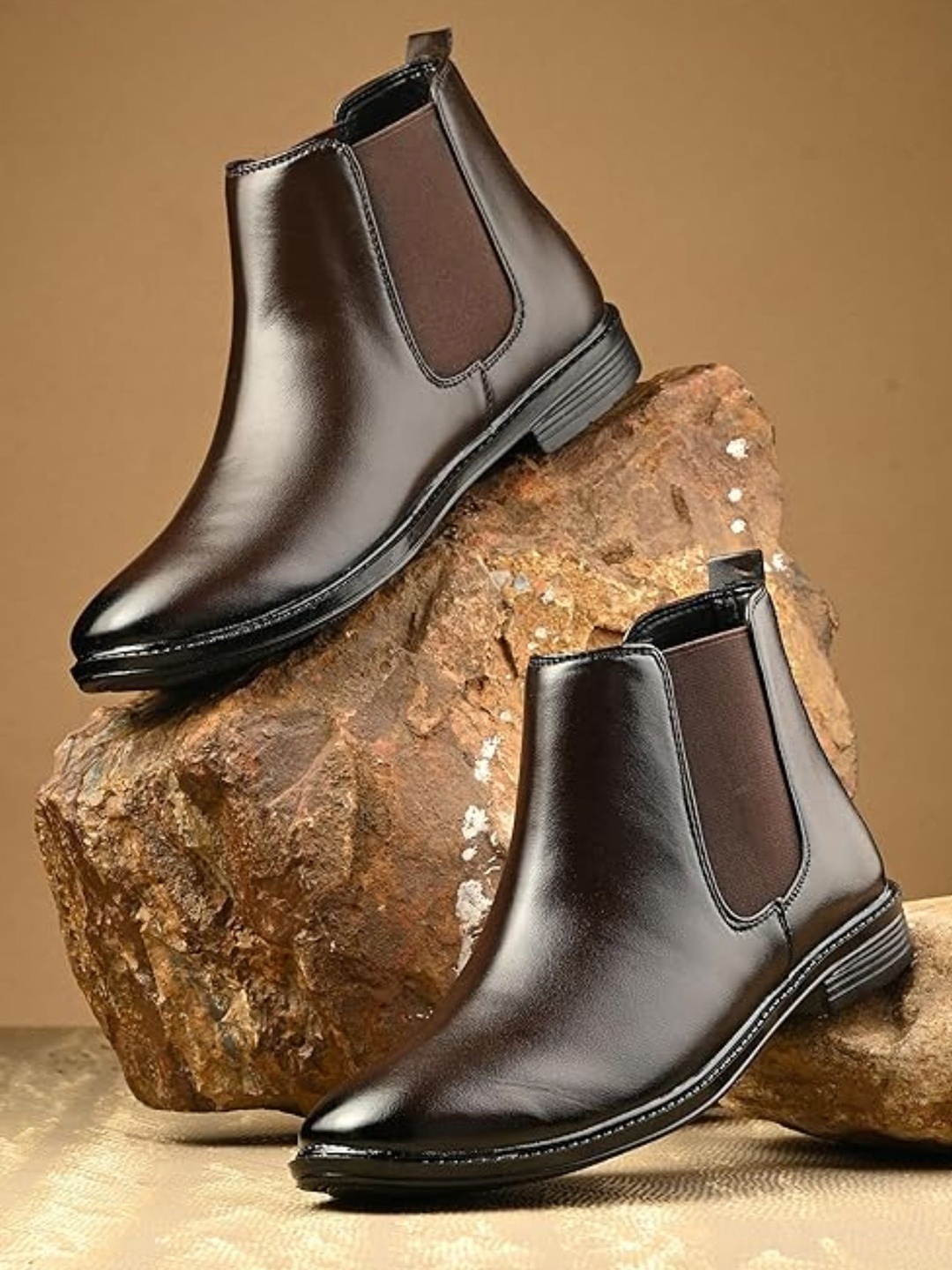 

FOXYFOOT Men Mid-Top Chelsea Boots, Brown
