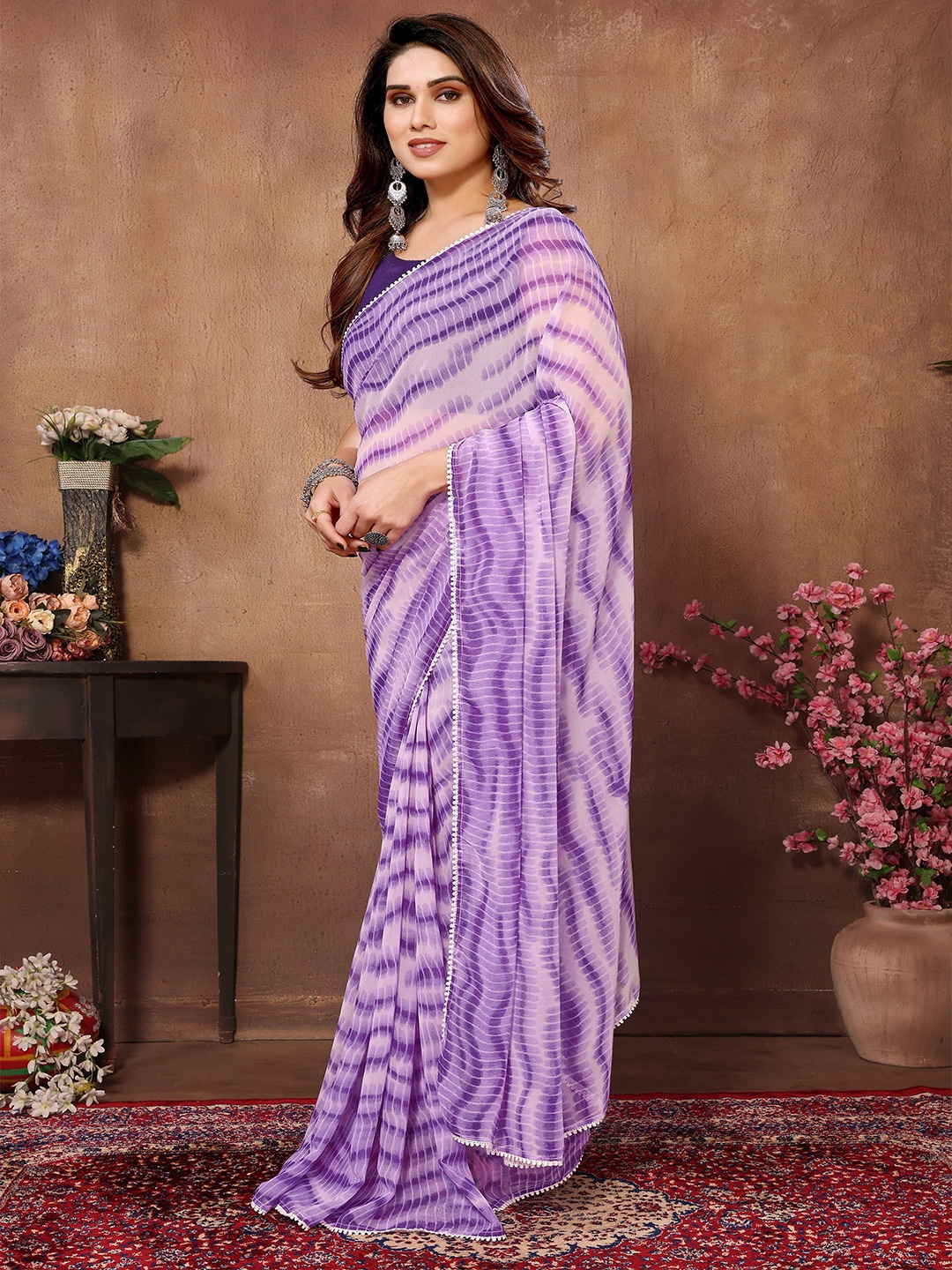 

Munir Ombre Embroidered Poly Georgette Ready to Wear Saree, Purple