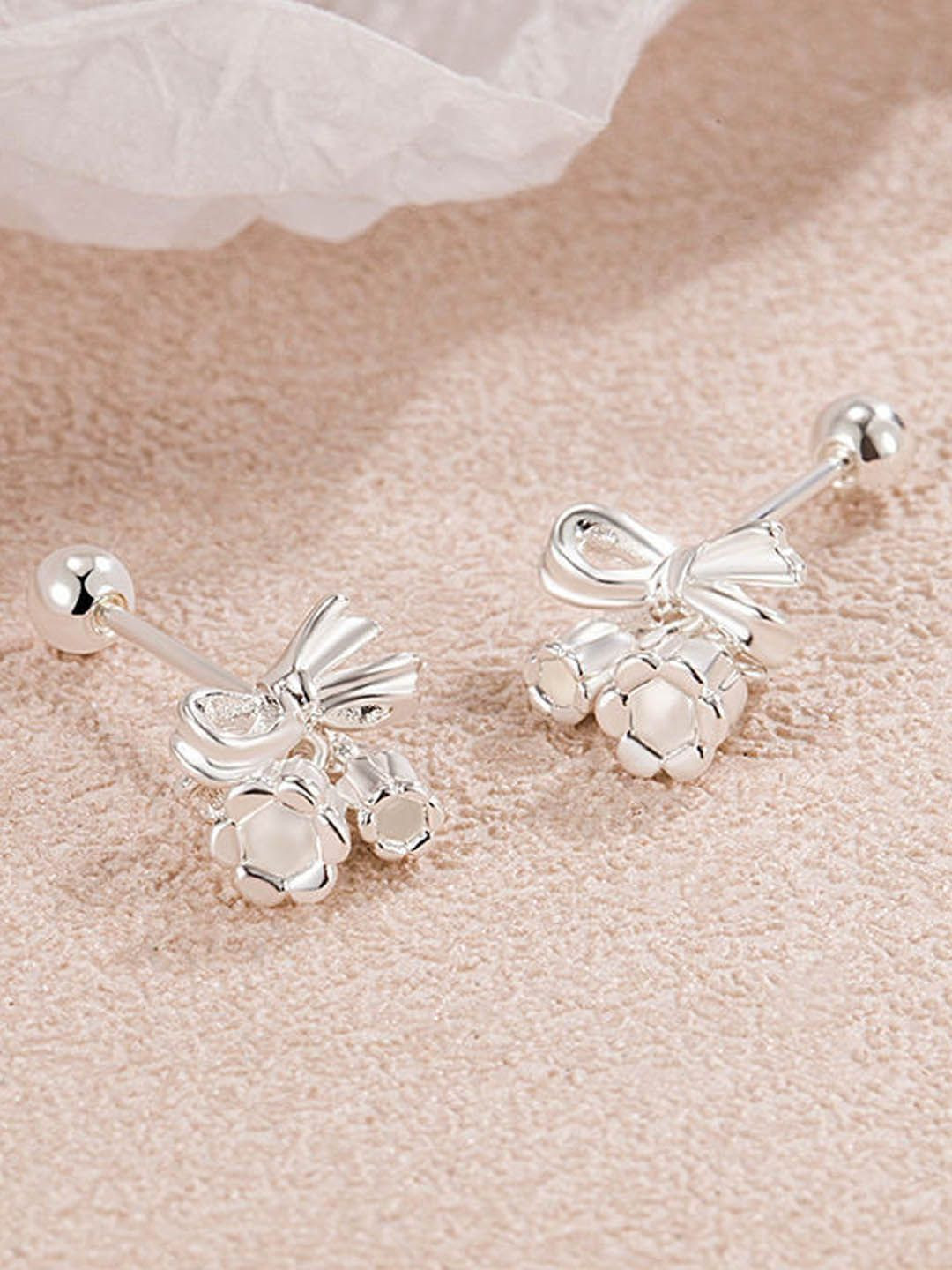 

StyleCast Contemporary Shaped Studs, Silver