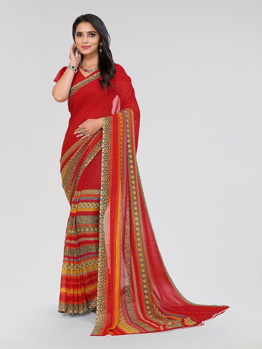 

Moda Rapido Floral Printed Saree, Red