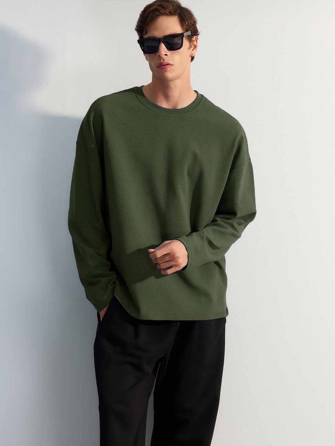 

Trendyol Women Round Neck Sweatshirt, Green