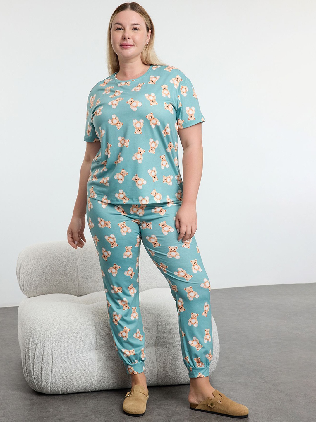 

Trendyol Printed Round Neck Night Suits, Blue