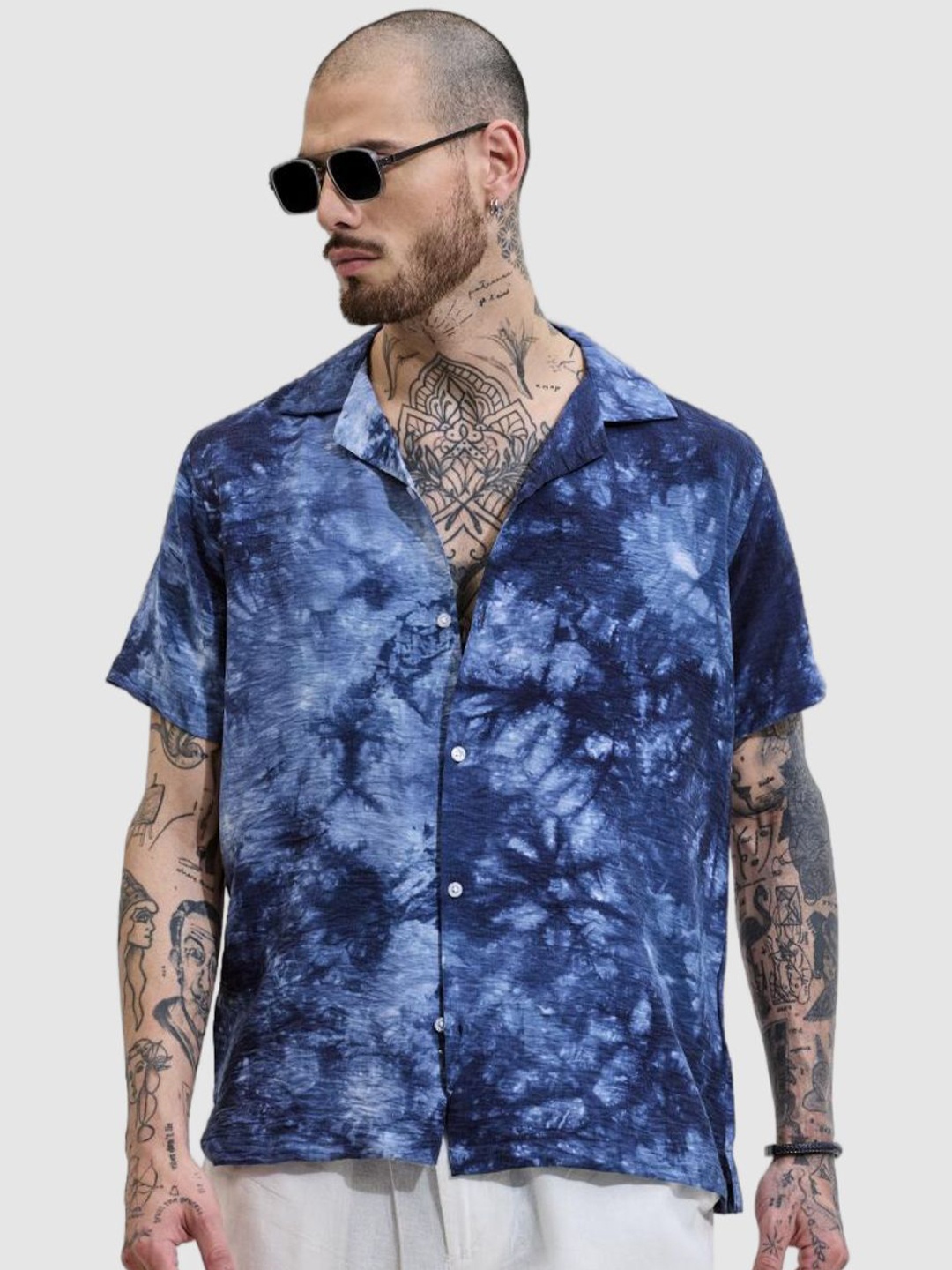 

Snitch Men Relaxed Boxy Fit Cuban Collar Abstract Printed Casual Shirt, Blue