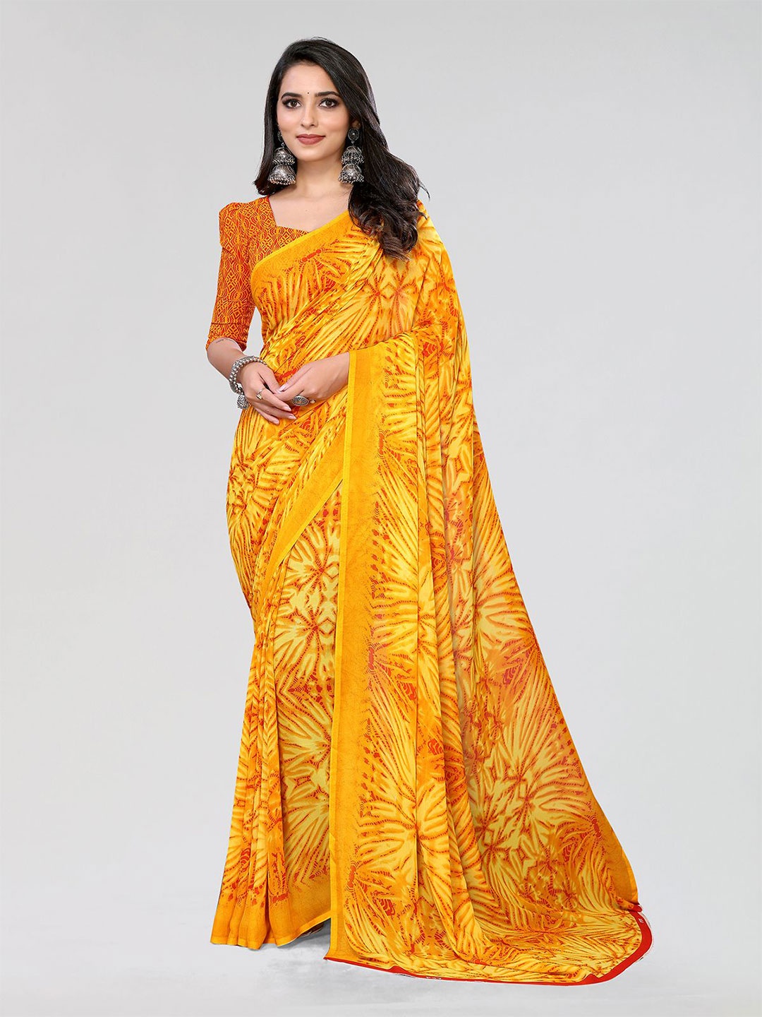 

Moda Rapido Abstract Printed Saree, Yellow