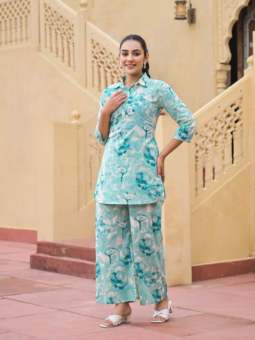 

SHIFORY Floral Printed Shirt Collar Pure Cotton Tunic With Palazzo, Blue