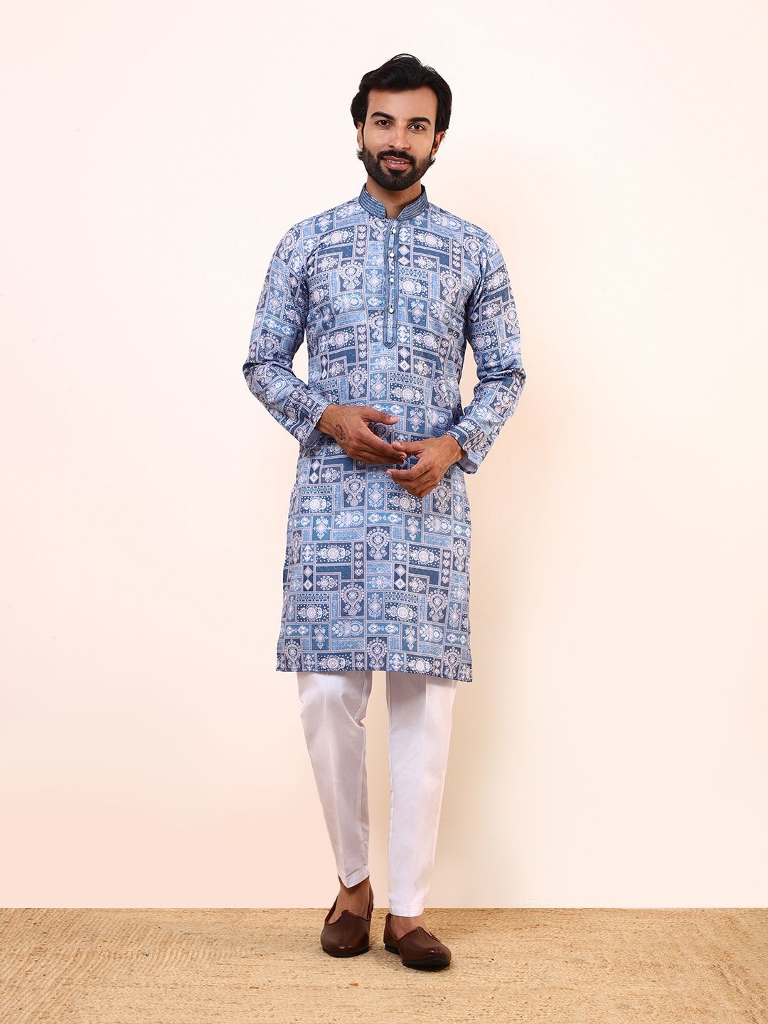 

Satwaa Ethnic Motifs Printed Mandarin Collar Thread Work Straight Kurta, Blue