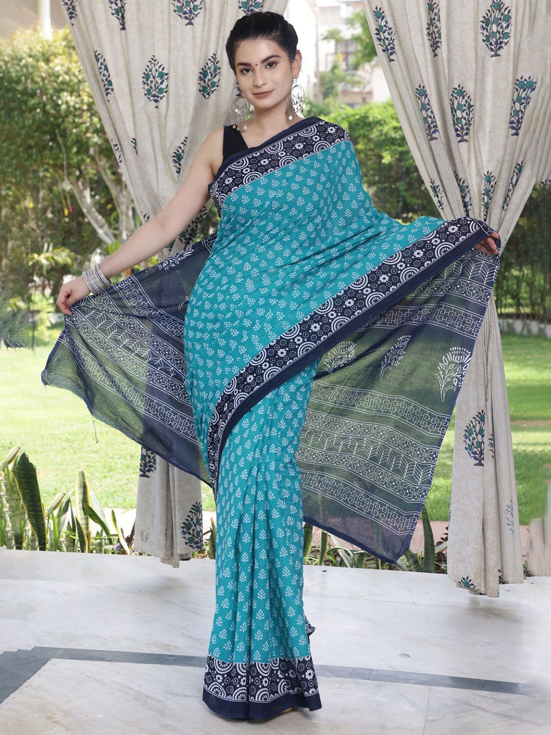 

Pinkcity Trade World Ethnic Motifs Pure Cotton Block Printed Saree, Green