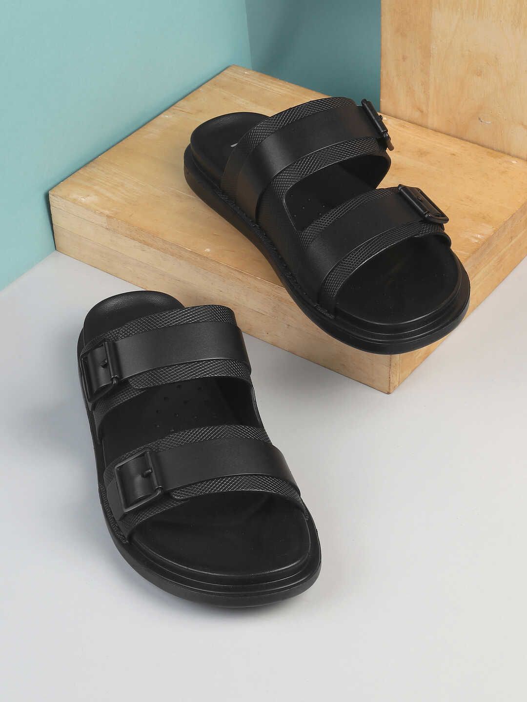 

Mochi Men Leather Comfort Sandals, Black